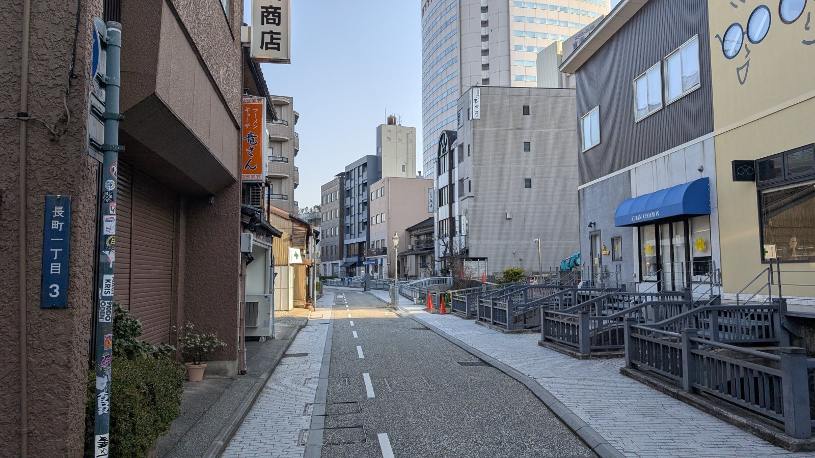 金沢のお香とアロマの香り専門店(石川県金沢市)・金沢観光地・金沢の観光スポット武家屋敷跡近く・人気でおすすめのお土産処-お香専門店のアロマ香房焚屋