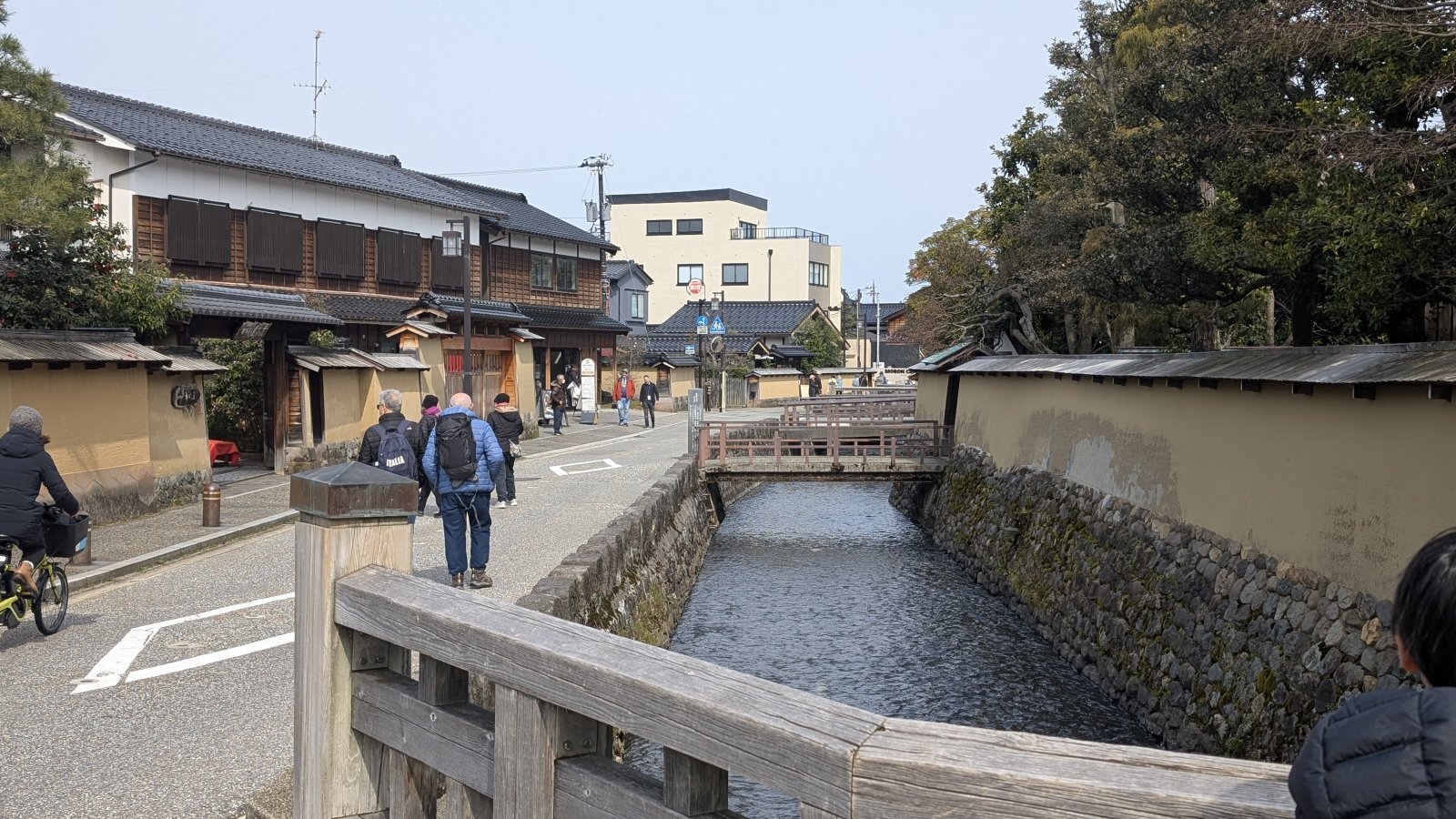 金沢のお香とアロマの香り専門店(石川県金沢市)・金沢観光地・金沢の観光スポット武家屋敷跡近く・人気でおすすめのお土産処-お香専門店のアロマ香房焚屋