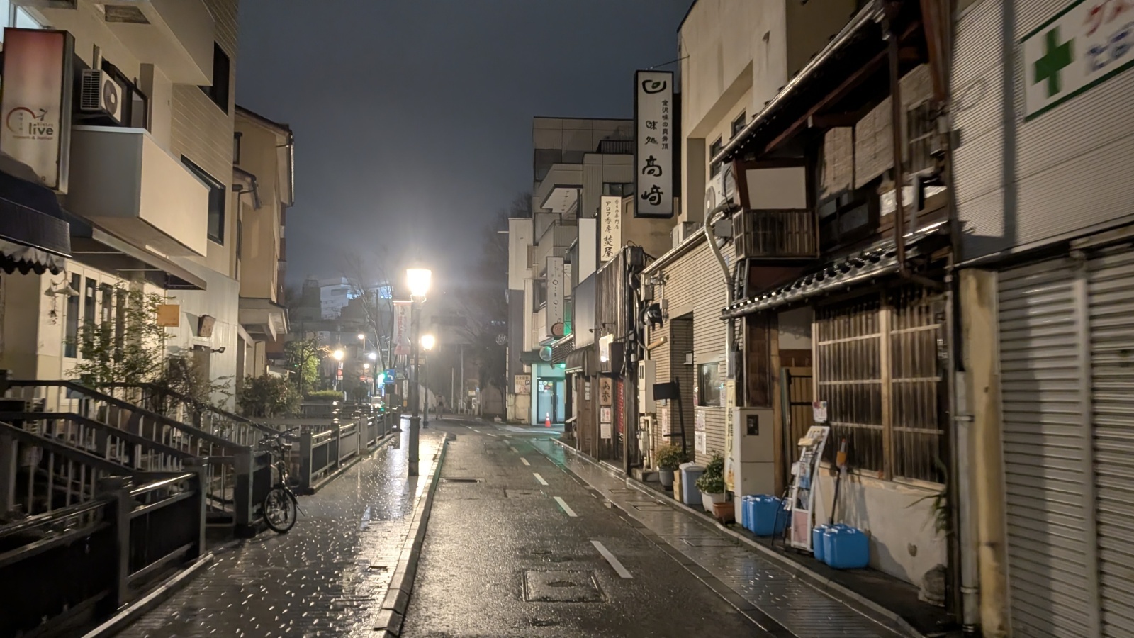 金沢のお香とアロマの香り専門店(石川県金沢市)・金沢観光地・金沢の観光スポット武家屋敷跡近く・人気でおすすめのお土産処-お香専門店のアロマ香房焚屋