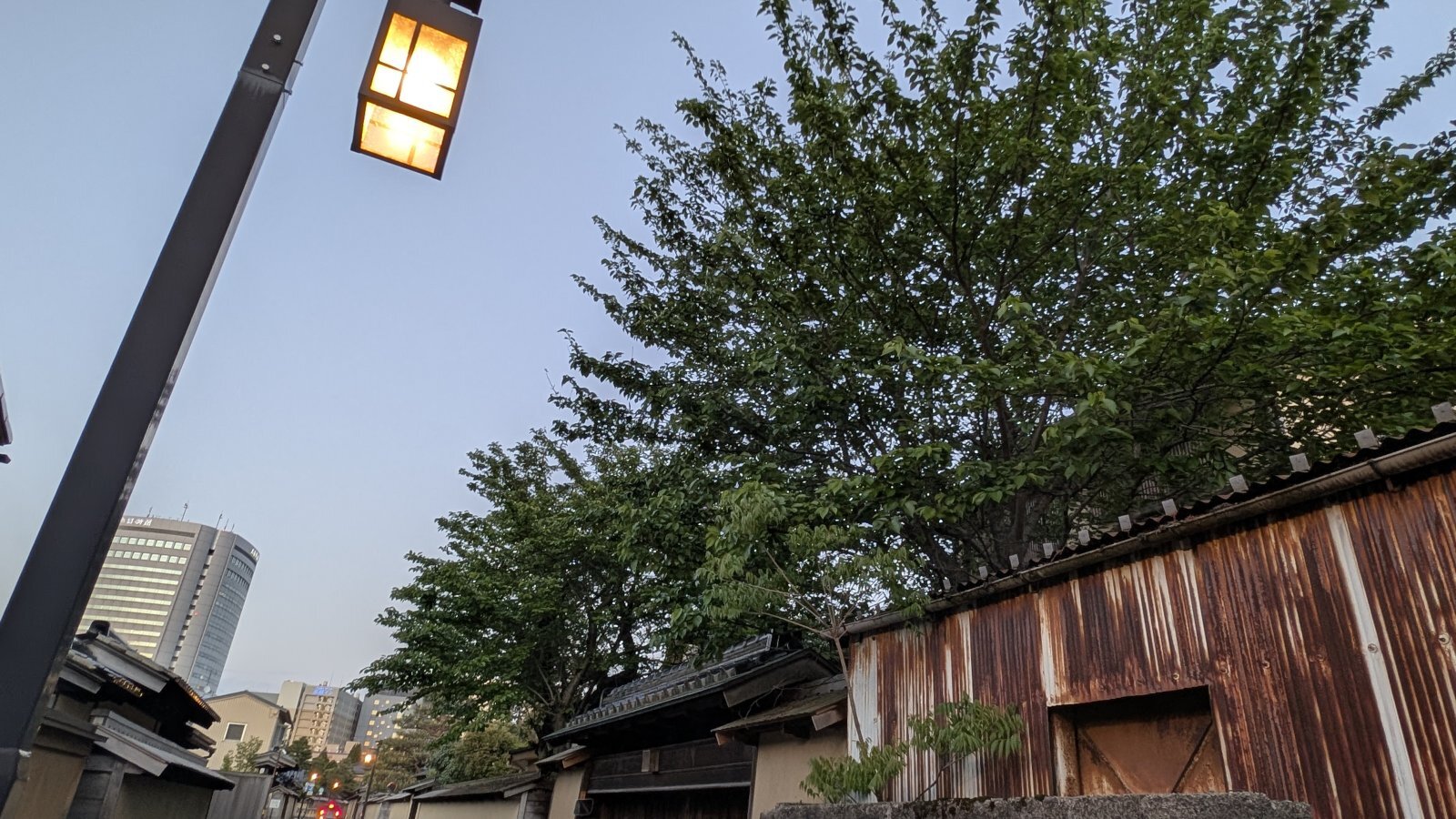 金沢のお香とアロマの香り専門店(石川県金沢市)・金沢観光地・金沢の観光スポット武家屋敷跡近く・人気でおすすめのお土産処-お香専門店のアロマ香房焚屋