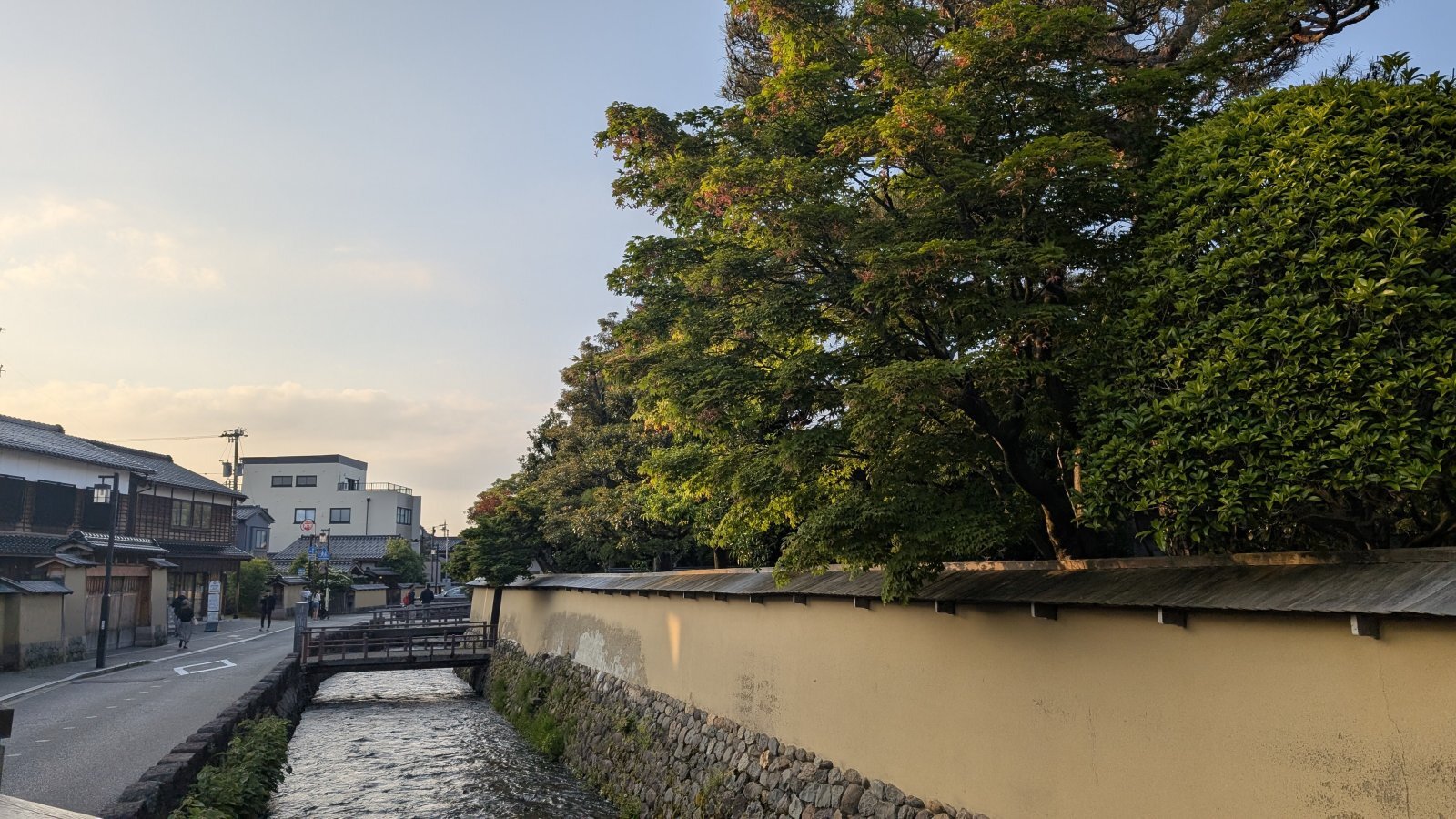 金沢のお香とアロマの香り専門店(石川県金沢市)・金沢観光地・金沢の観光スポット武家屋敷跡近く・人気でおすすめのお土産処-お香専門店のアロマ香房焚屋