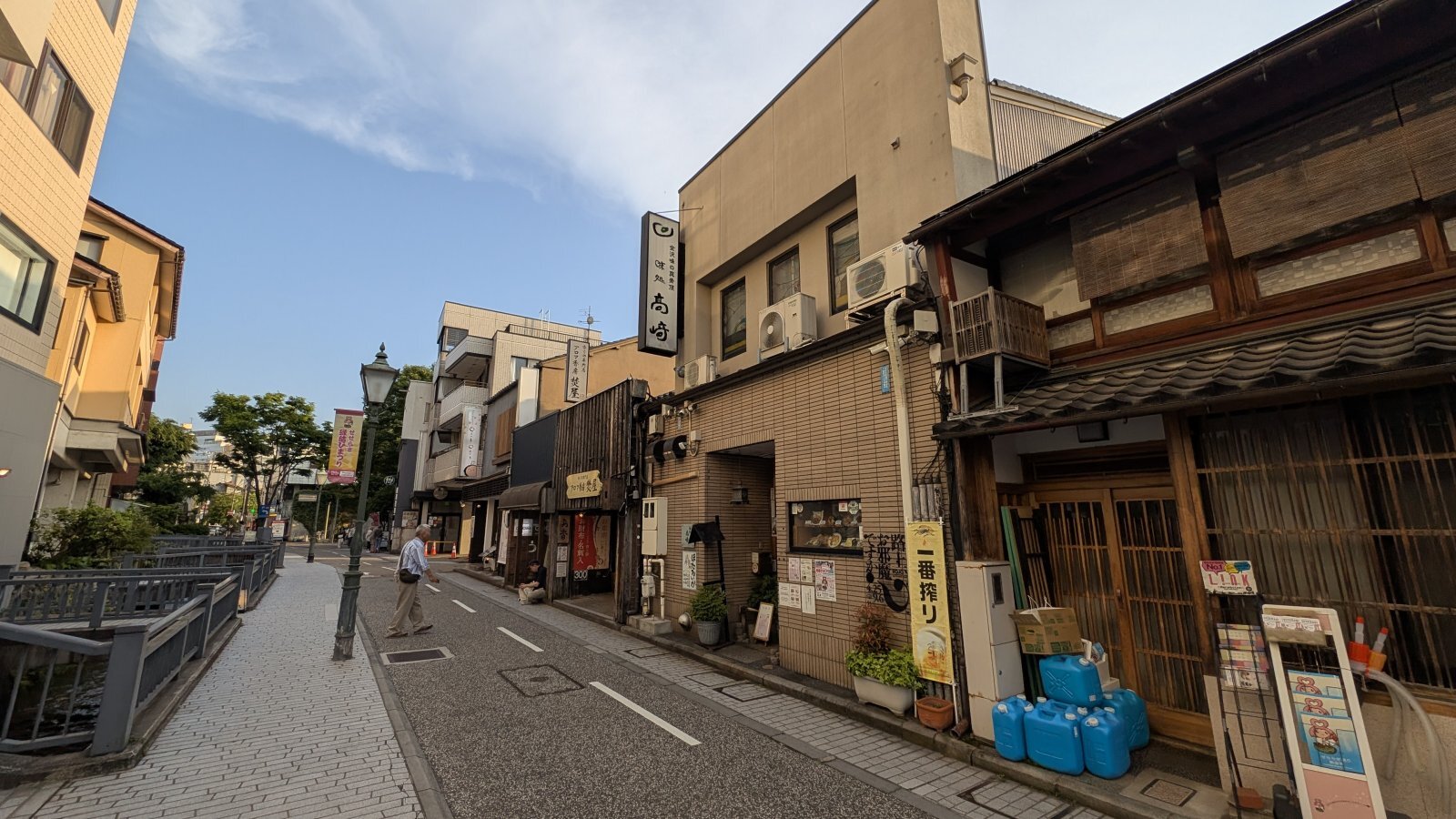 金沢のお香とアロマの香り専門店(石川県金沢市)・金沢観光地・金沢の観光スポット武家屋敷跡近く・人気でおすすめのお土産処-お香専門店のアロマ香房焚屋