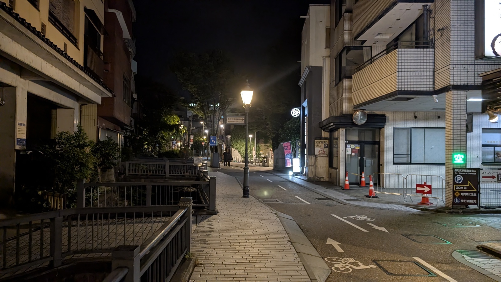 金沢のお香とアロマの香り専門店(石川県金沢市)・金沢観光地・金沢の観光スポット武家屋敷跡近く・人気でおすすめのお土産処-お香専門店のアロマ香房焚屋