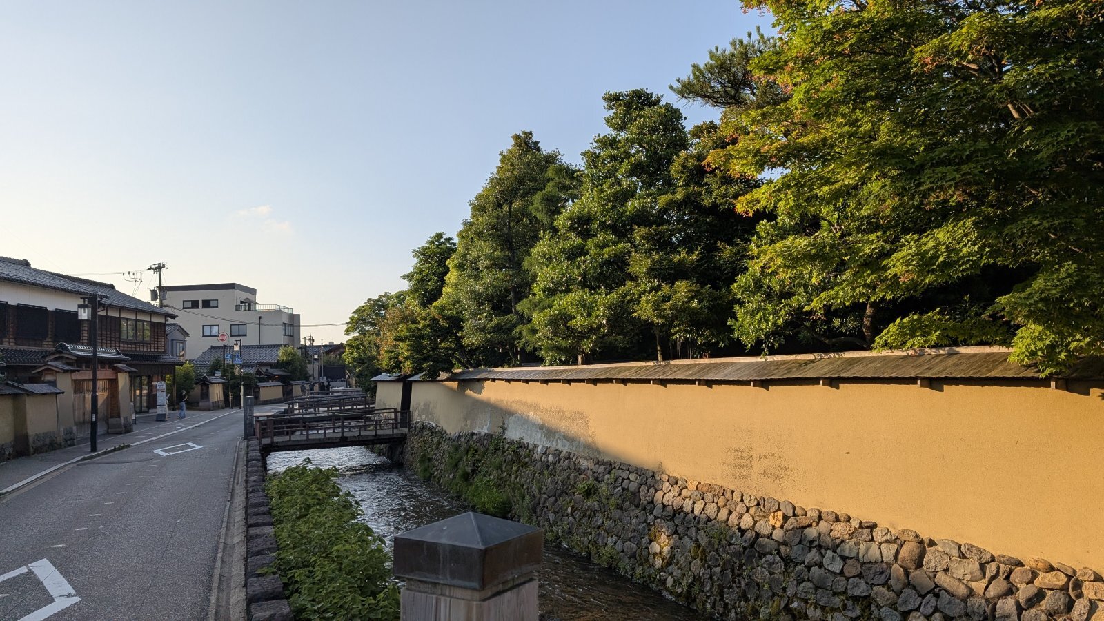 金沢のお香とアロマの香り専門店(石川県金沢市)・金沢観光地・金沢の観光スポット武家屋敷跡近く・人気でおすすめのお土産処-お香専門店のアロマ香房焚屋