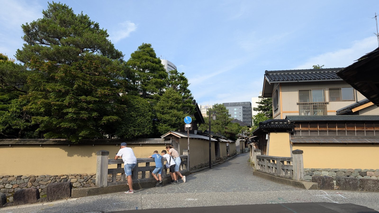 金沢のお香とアロマの香り専門店(石川県金沢市)・金沢観光地・金沢の観光スポット武家屋敷跡近く・人気でおすすめのお土産処-お香専門店のアロマ香房焚屋