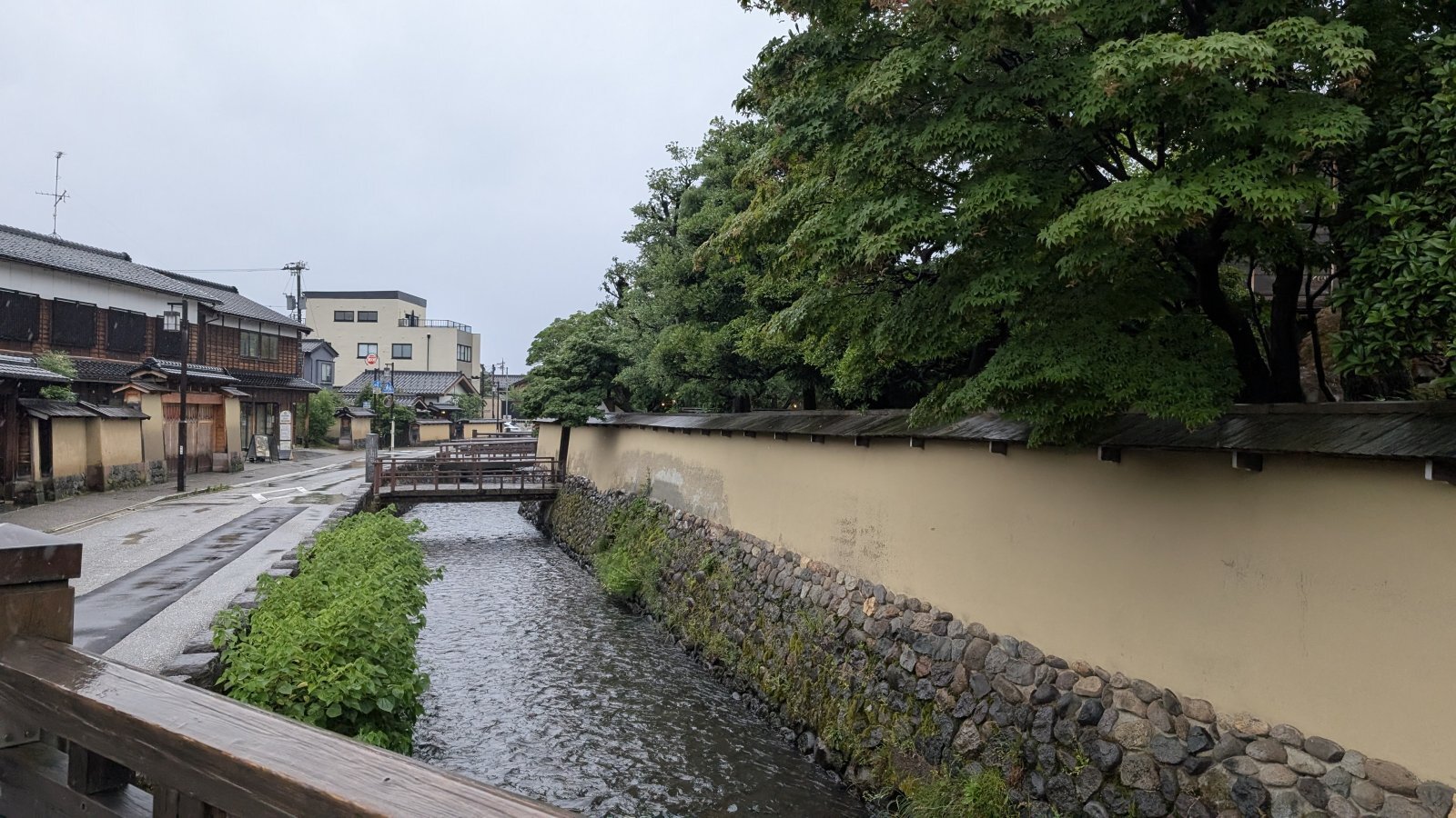 金沢のお香とアロマの香り専門店(石川県金沢市)・金沢観光地・金沢の観光スポット武家屋敷跡近く・人気でおすすめのお土産処-お香専門店のアロマ香房焚屋