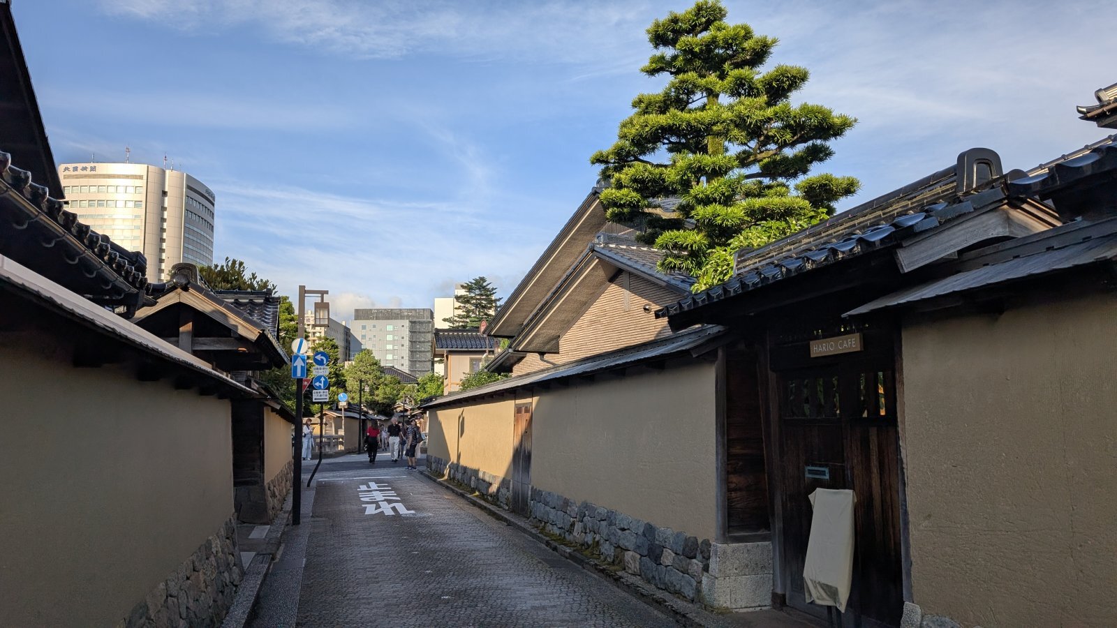 店主　焚屋　金沢のお香とアロマの香り専門店(石川県金沢市)・金沢観光地・金沢の観光スポット武家屋敷跡近く・人気でおすすめのお土産処-お香専門店のアロマ香房焚屋