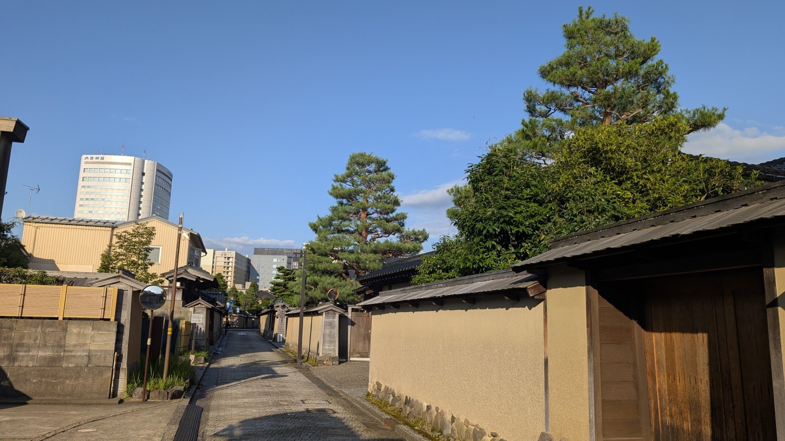 店主　焚屋　金沢のお香とアロマの香り専門店(石川県金沢市)・金沢観光地・金沢の観光スポット武家屋敷跡近く・人気でおすすめのお土産処-お香専門店のアロマ香房焚屋