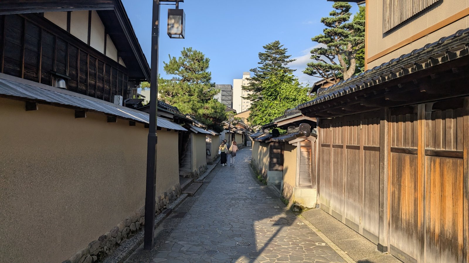 店主　焚屋　金沢のお香とアロマの香り専門店(石川県金沢市)・金沢観光地・金沢の観光スポット武家屋敷跡近く・人気でおすすめのお土産処-お香専門店のアロマ香房焚屋