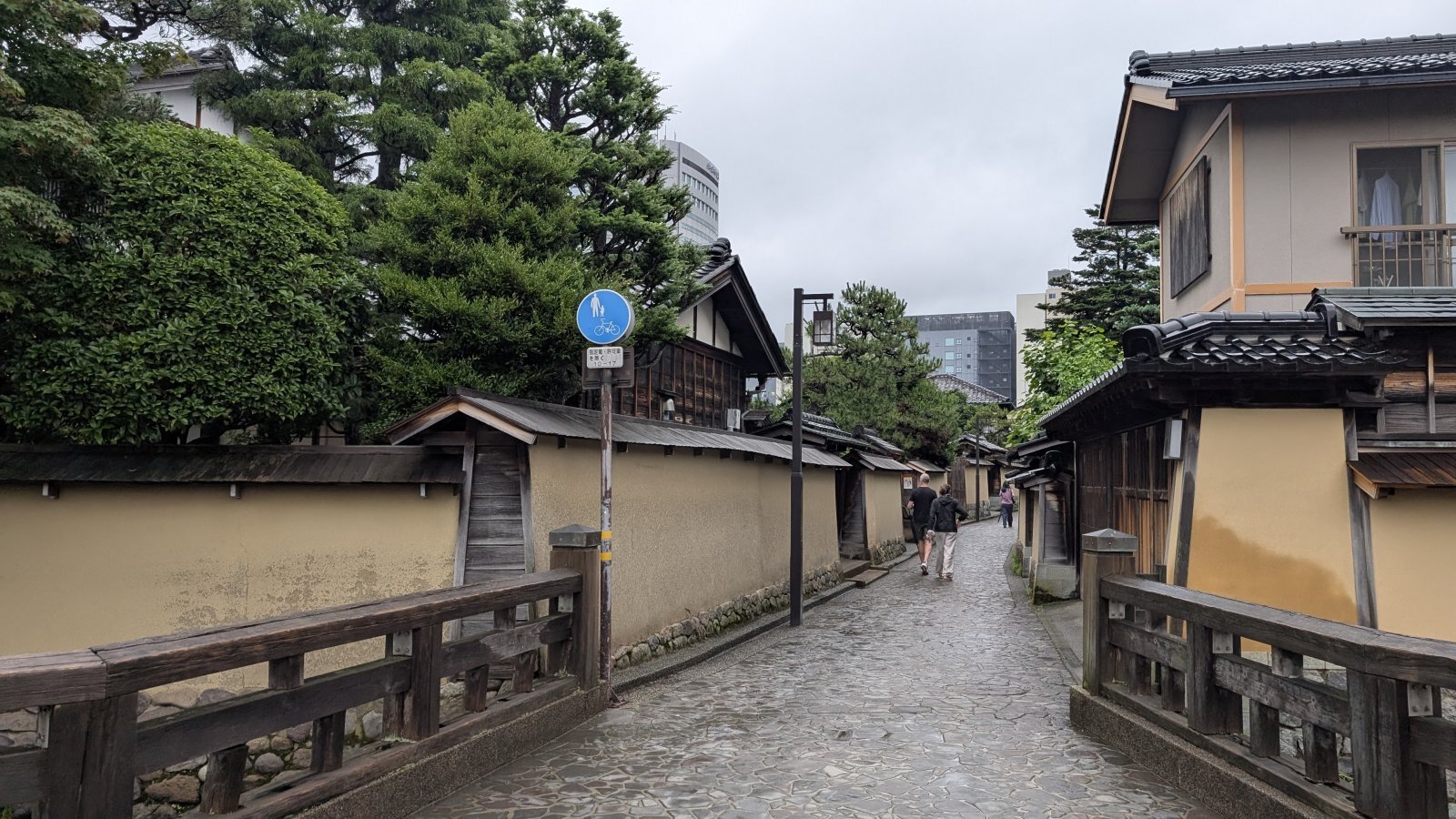店主　焚屋　金沢のお香とアロマの香り専門店(石川県金沢市)・金沢観光地・金沢の観光スポット武家屋敷跡近く・人気でおすすめのお土産処-お香専門店のアロマ香房焚屋