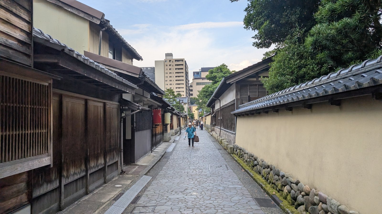 店主 焚屋 金沢のお香とアロマの香り専門店(石川県金沢市)・金沢観光地・金沢の観光スポット武家屋敷跡近く・人気でおすすめのお土産処-お香専門店のアロマ香房焚屋