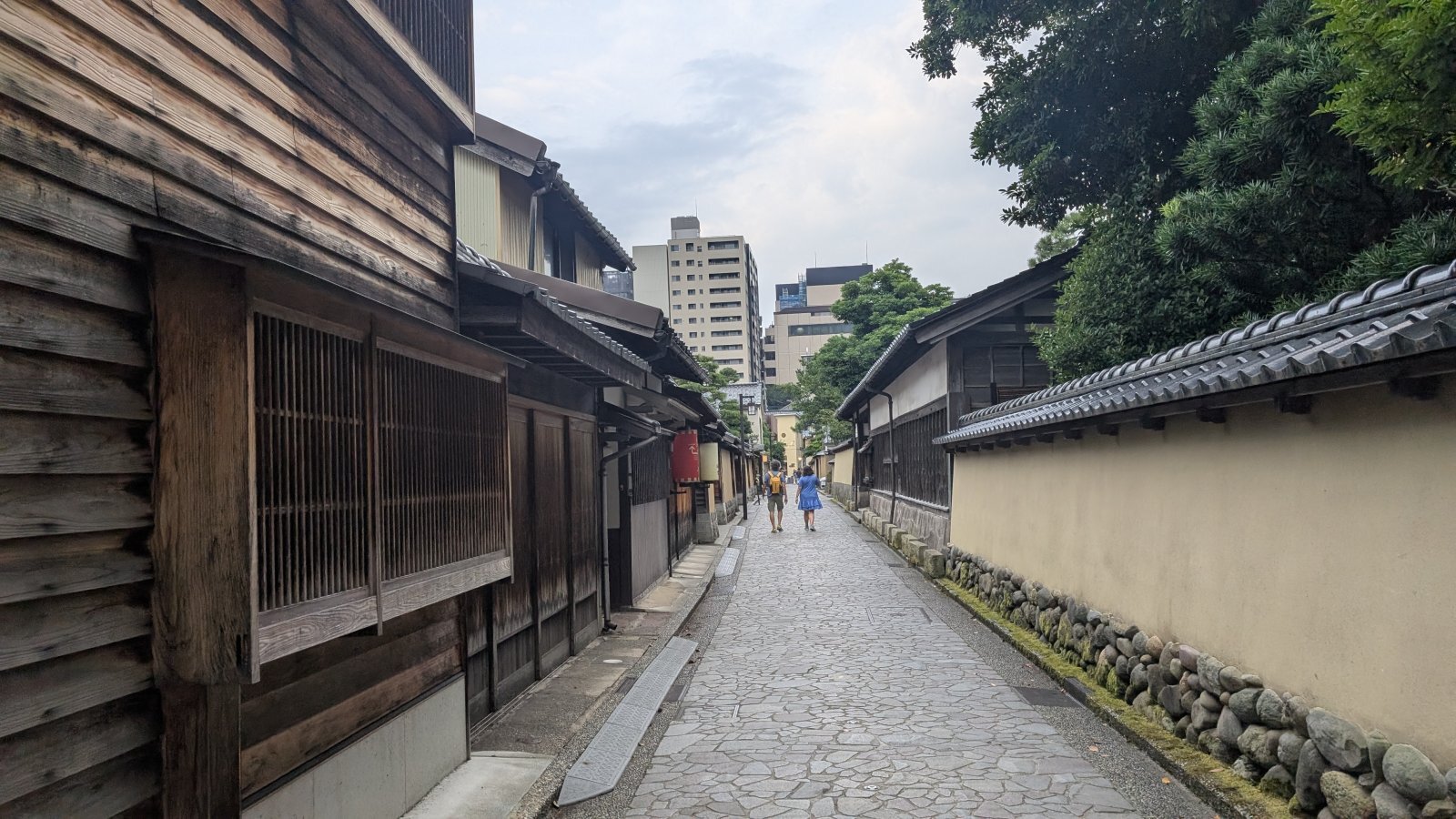 金沢のお香とアロマの香り専門店(石川県金沢市)・金沢観光地・金沢の観光スポット武家屋敷跡近く・人気でおすすめのお土産処-お香専門店のアロマ香房焚屋