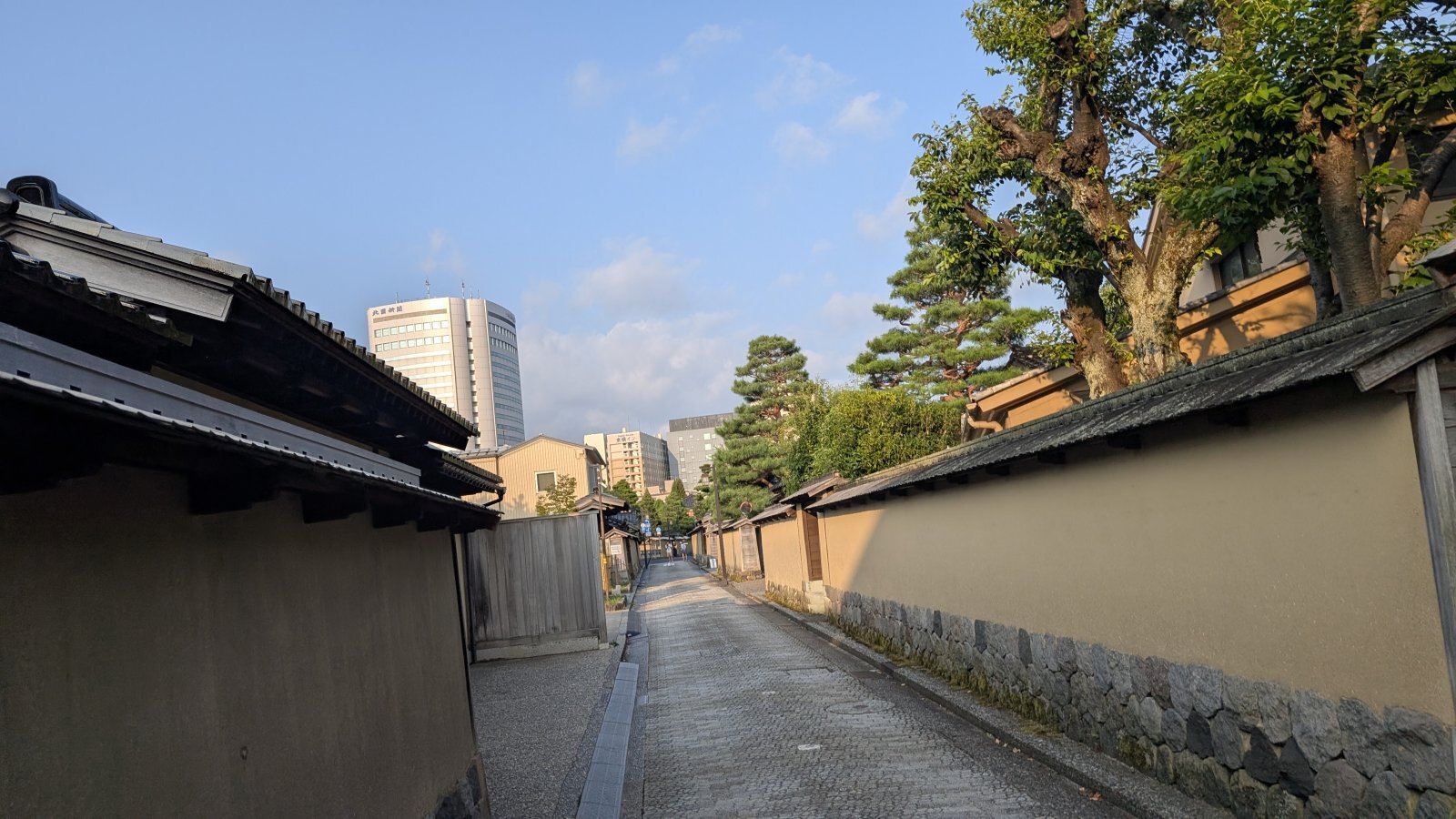 金沢のお香とアロマの香り専門店(石川県金沢市)・金沢観光地・金沢の観光スポット武家屋敷跡近く・人気でおすすめのお土産処-お香専門店のアロマ香房焚屋