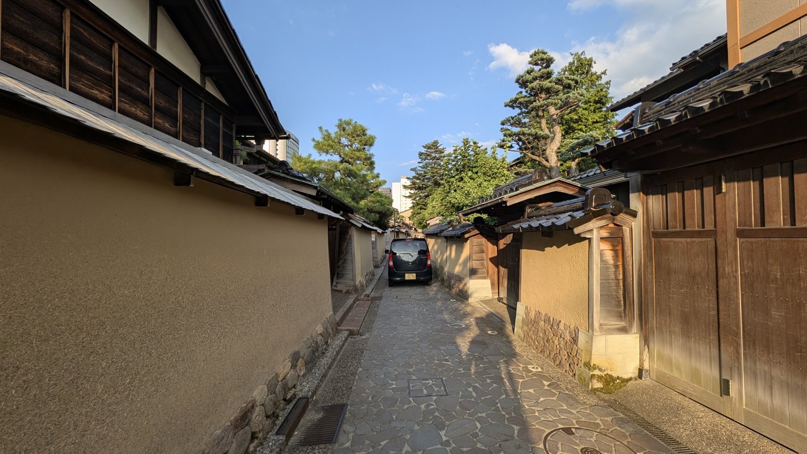 金沢のお香とアロマの香り専門店(石川県金沢市)・金沢観光地・金沢の観光スポット武家屋敷跡近く・人気でおすすめのお土産処-お香専門店のアロマ香房焚屋