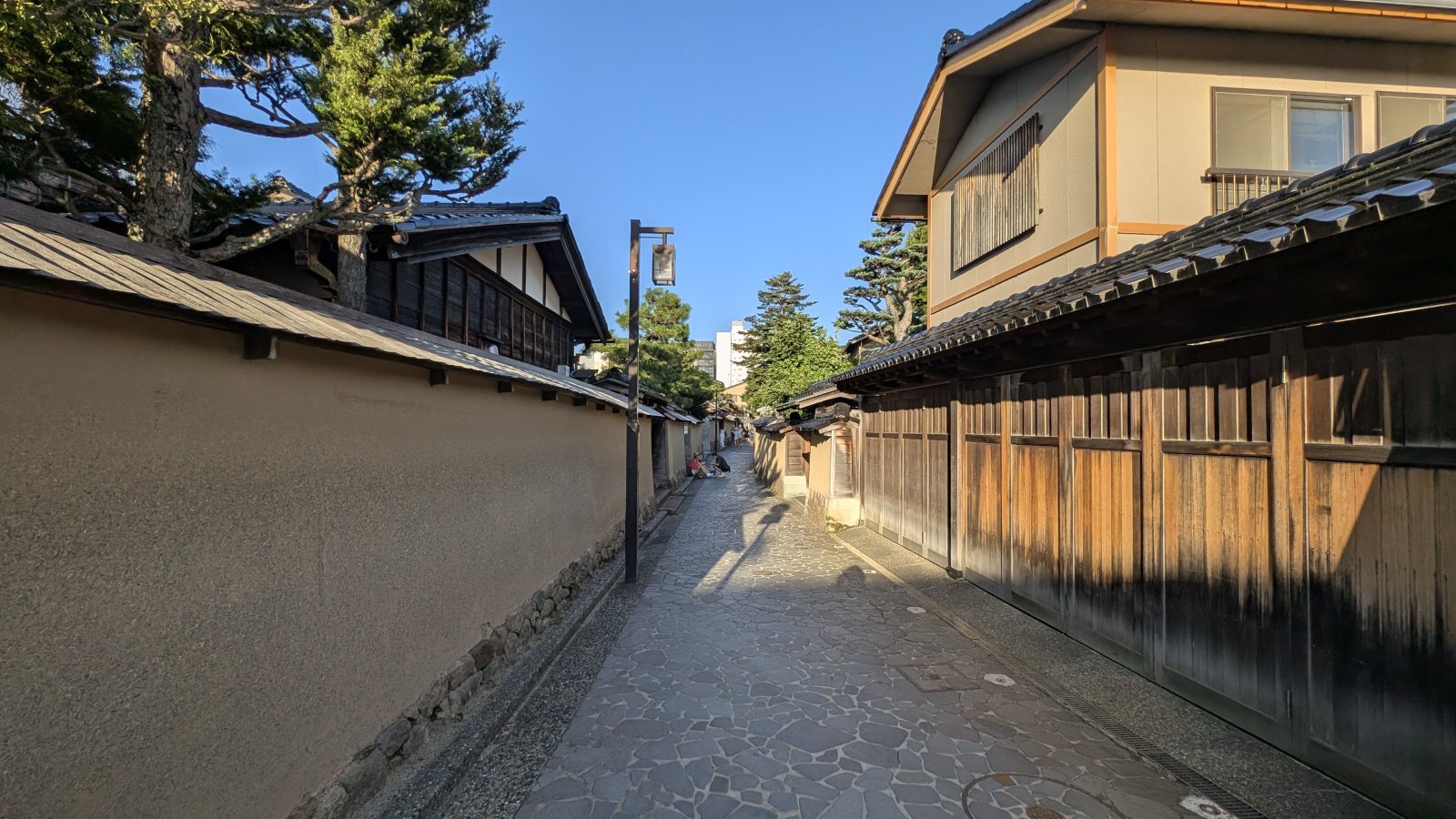 金沢のお香とアロマの香り専門店(石川県金沢市)・金沢観光地・金沢の観光スポット武家屋敷跡近く・人気でおすすめのお土産処-お香専門店のアロマ香房焚屋