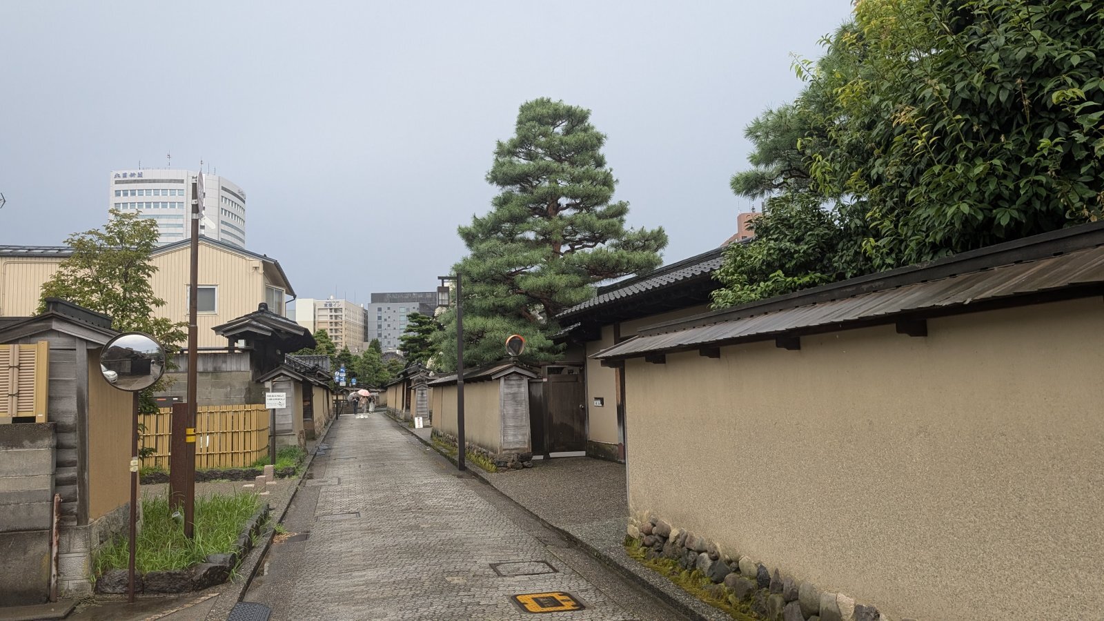 金沢のお香とアロマの香り専門店(石川県金沢市)・金沢観光地・金沢の観光スポット武家屋敷跡近く・人気でおすすめのお土産処-お香専門店のアロマ香房焚屋