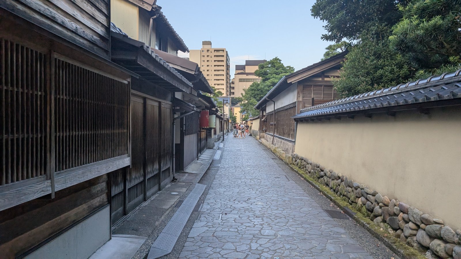 金沢のお香とアロマの香り専門店(石川県金沢市)・金沢観光地・金沢の観光スポット武家屋敷跡近く・人気でおすすめのお土産処-お香専門店のアロマ香房焚屋