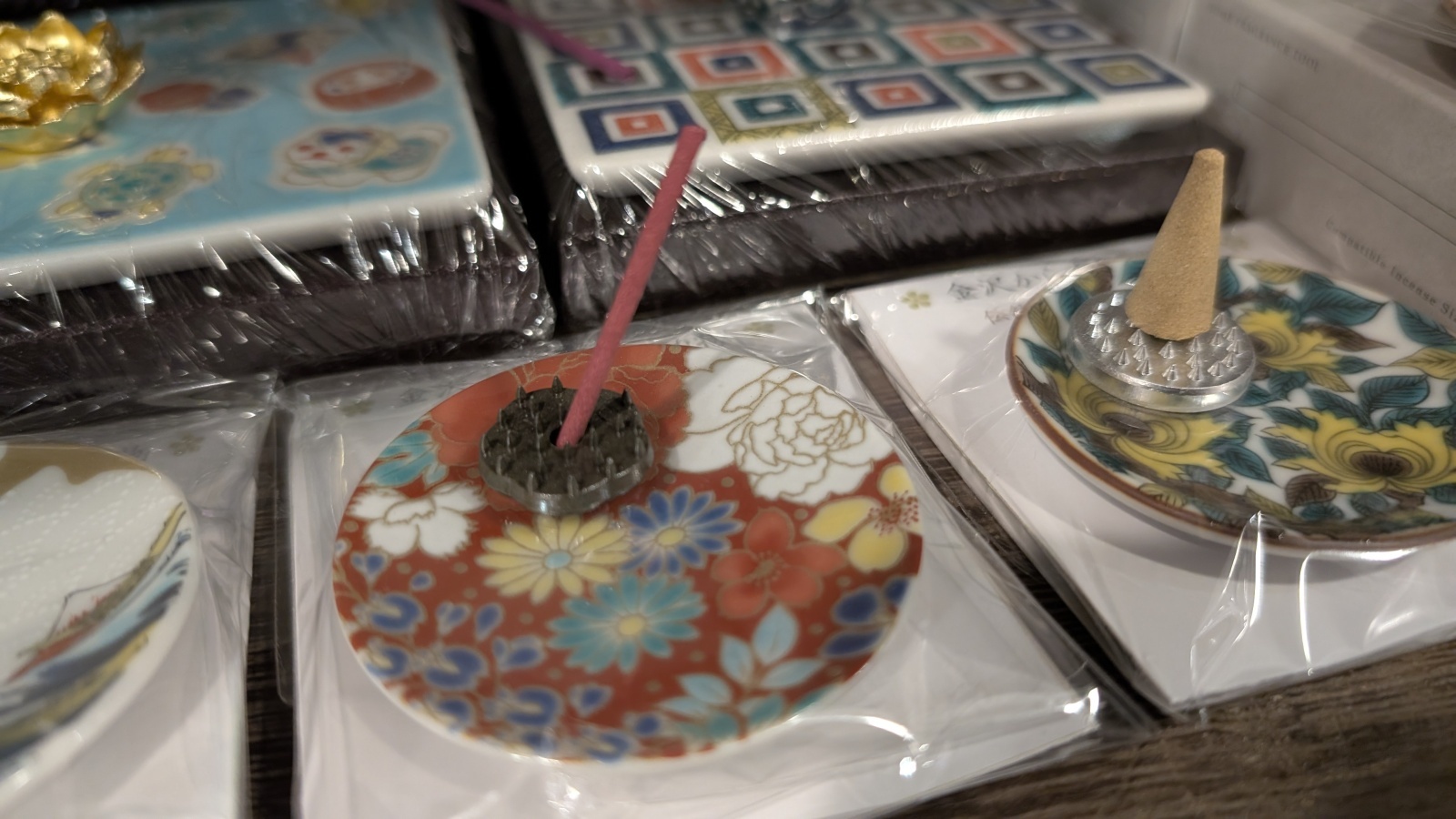 金沢のお香とアロマの香り専門店(石川県金沢市)・金沢観光地・金沢の観光スポット武家屋敷跡近く・人気でおすすめのお土産処-お香専門店のアロマ香房焚屋