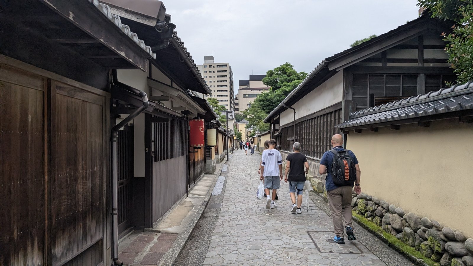 金沢のお香とアロマの香り専門店(石川県金沢市)・金沢観光地・金沢の観光スポット武家屋敷跡近く・人気でおすすめのお土産処-お香専門店のアロマ香房焚屋