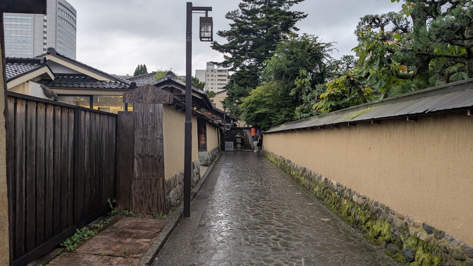 金沢のお香とアロマの香り専門店(石川県金沢市)・金沢観光地・金沢の観光スポット武家屋敷跡近く・人気でおすすめのお土産処-お香専門店のアロマ香房焚屋