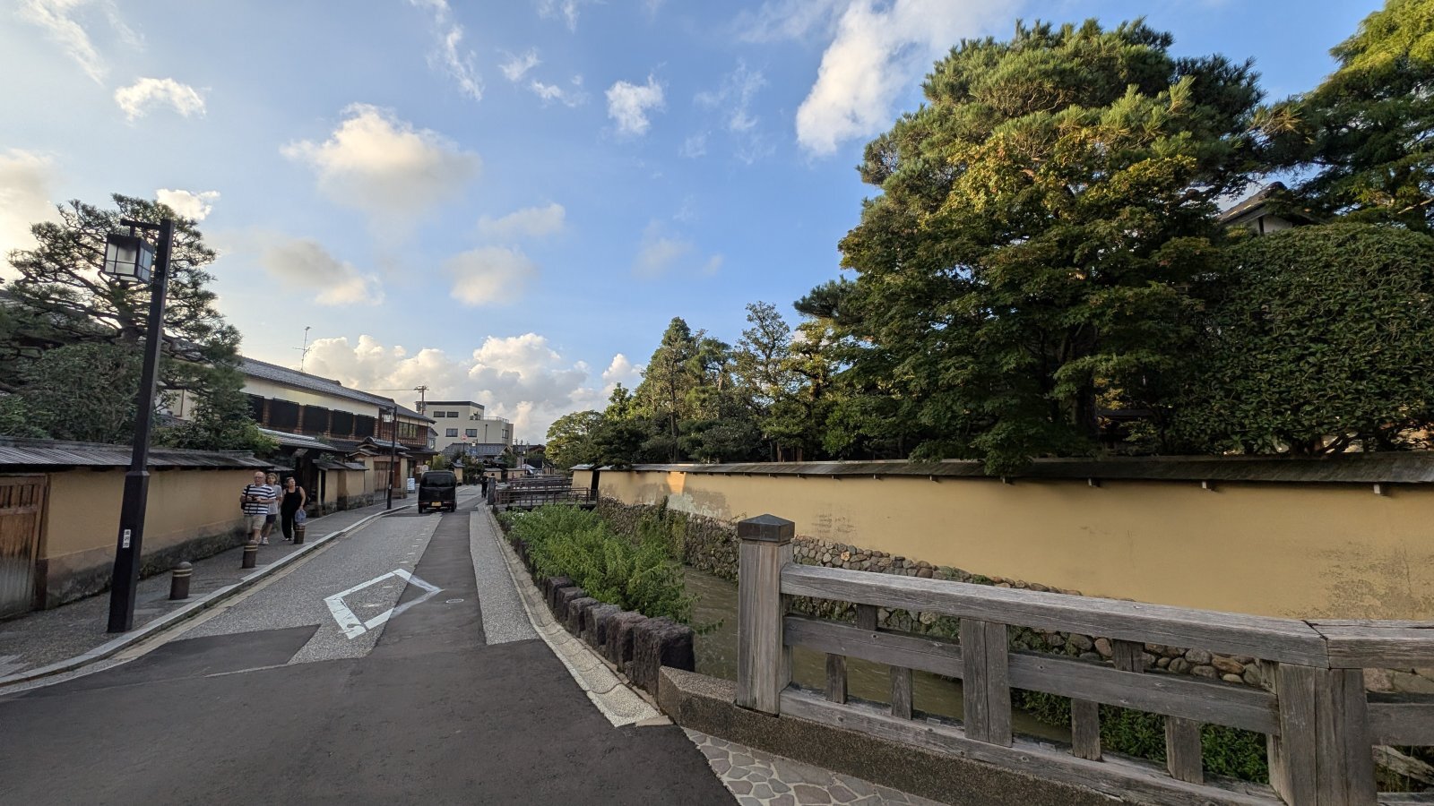 金沢のお香とアロマの香り専門店(石川県金沢市)・金沢観光地・金沢の観光スポット武家屋敷跡近く・人気でおすすめのお土産処-お香専門店のアロマ香房焚屋