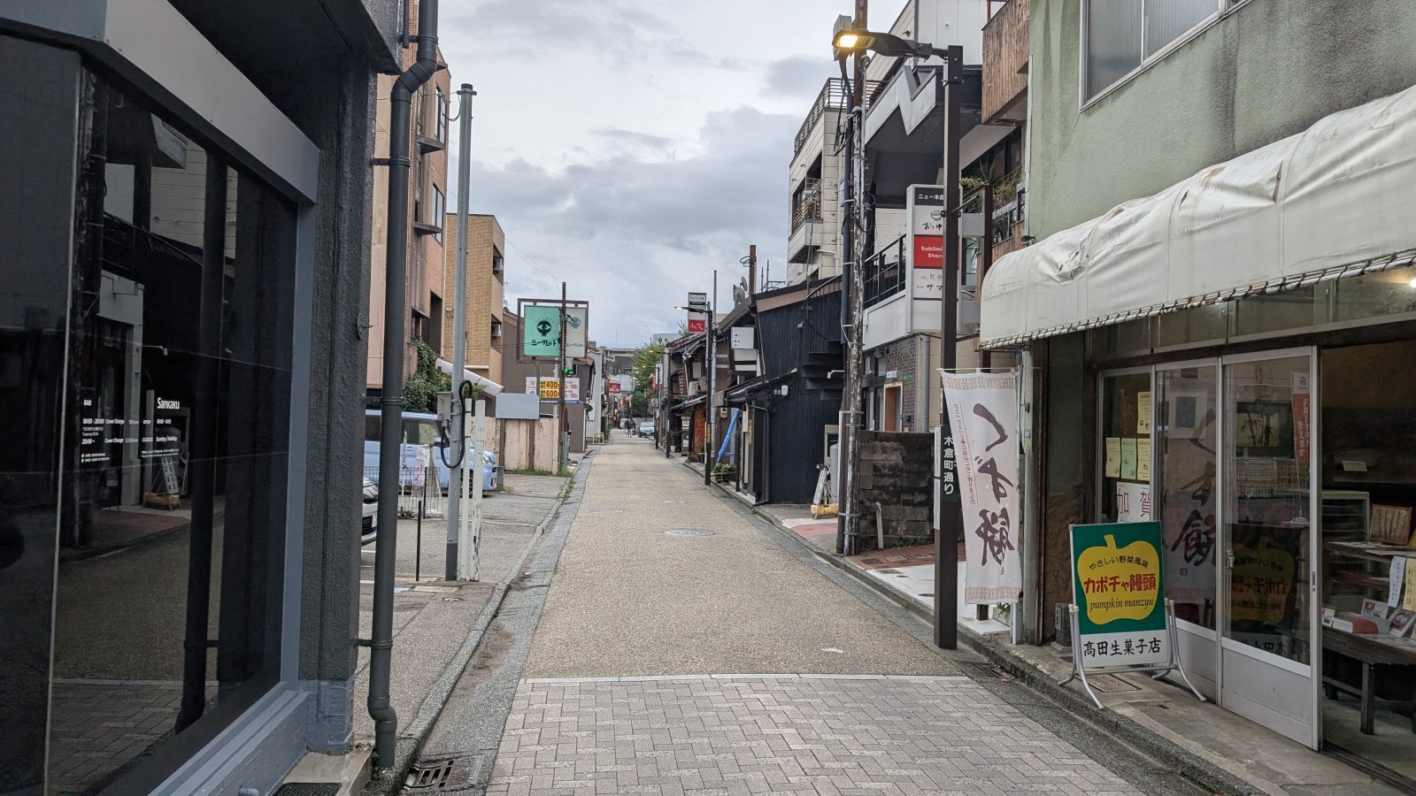 金沢のお香とアロマの香り専門店(石川県金沢市)・金沢観光地・金沢の観光スポット武家屋敷跡近く・人気でおすすめのお土産処-お香専門店のアロマ香房焚屋