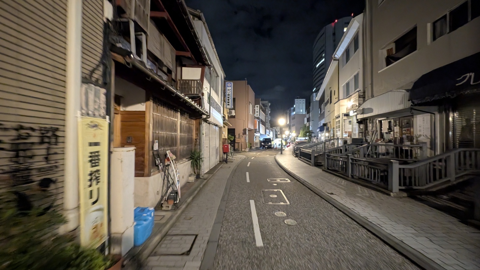金沢のお香とアロマの香り専門店(石川県金沢市)・金沢観光地・金沢の観光スポット武家屋敷跡近く・人気でおすすめのお土産処-お香専門店のアロマ香房焚屋