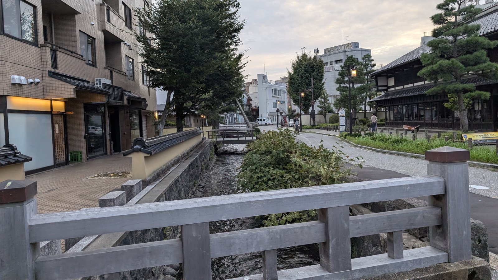 金沢のお香とアロマの香り専門店(石川県金沢市)・金沢観光地・金沢の観光スポット武家屋敷跡近く・人気でおすすめのお土産処-お香専門店のアロマ香房焚屋