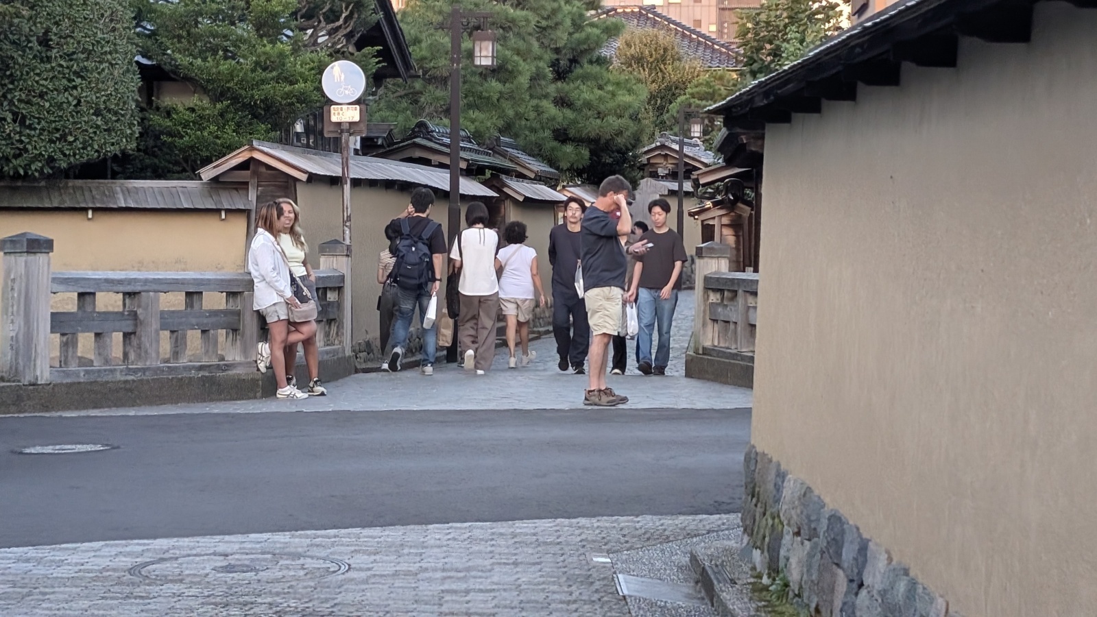 金沢のお香とアロマの香り専門店(石川県金沢市)・金沢観光地・金沢の観光スポット武家屋敷跡近く・人気でおすすめのお土産処-お香専門店のアロマ香房焚屋