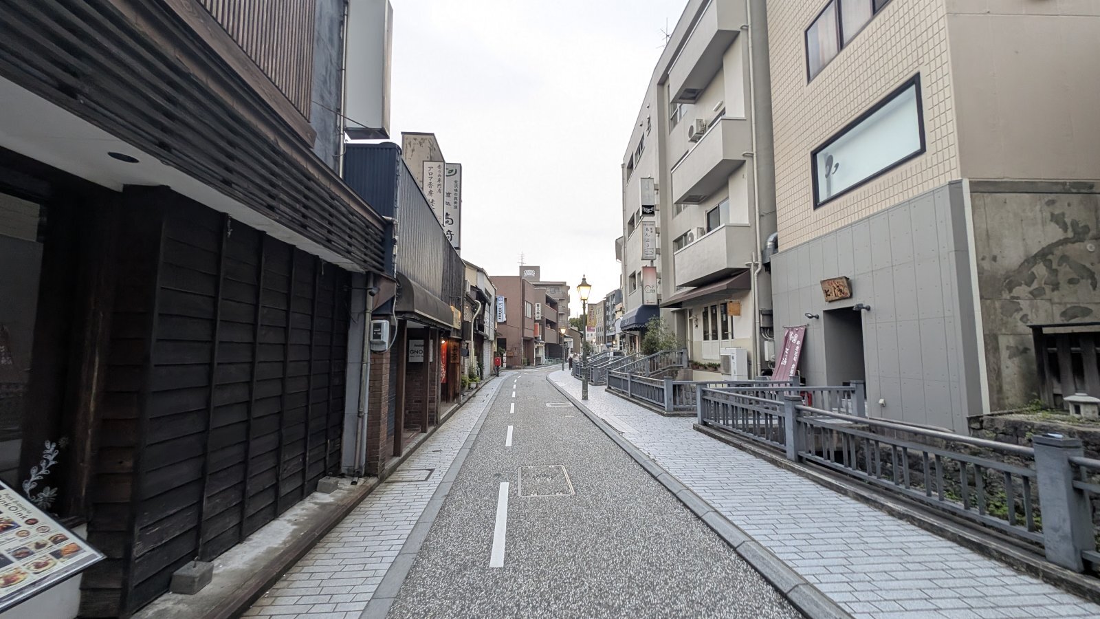 金沢のお香とアロマの香り専門店(石川県金沢市)・金沢観光地・金沢の観光スポット武家屋敷跡近く・人気でおすすめのお土産処-お香専門店のアロマ香房焚屋