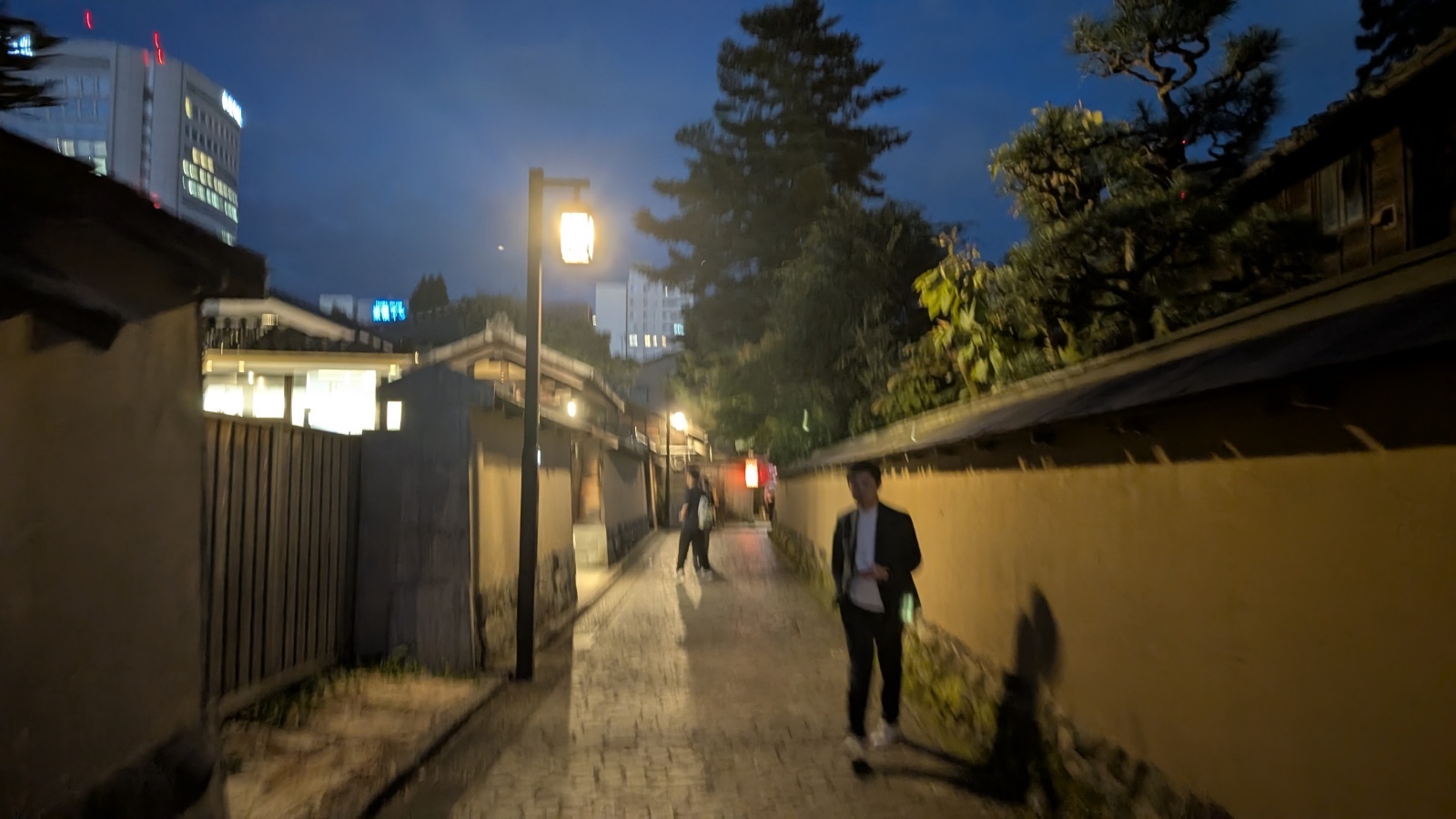 金沢のお香とアロマの香り専門店(石川県金沢市)・金沢観光地・金沢の観光スポット武家屋敷跡近く・人気でおすすめのお土産処-お香専門店のアロマ香房焚屋