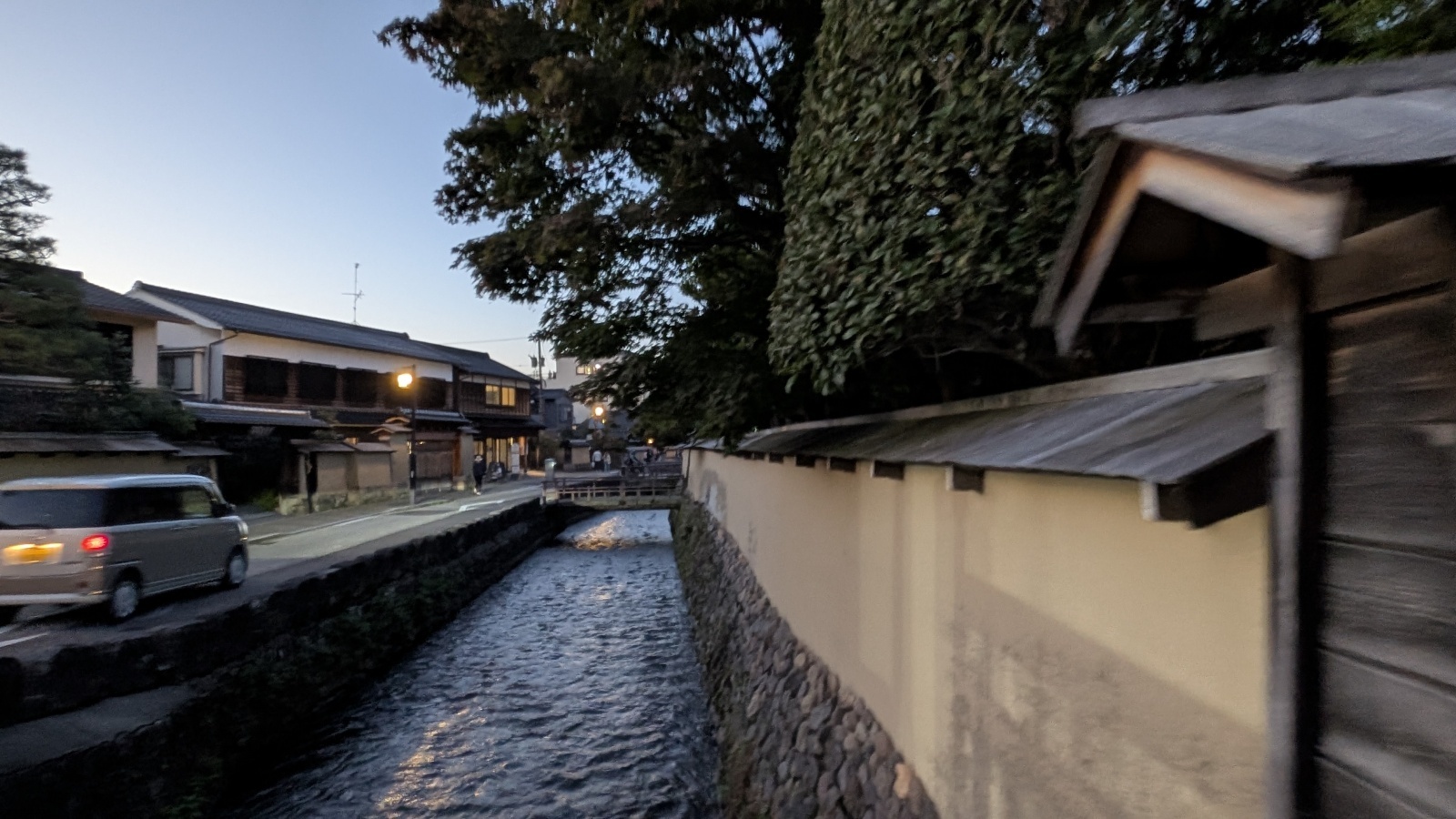 金沢のお香とアロマの香り専門店(石川県金沢市)・金沢観光地・金沢の観光スポット武家屋敷跡近く・人気でおすすめのお土産処-お香専門店のアロマ香房焚屋
