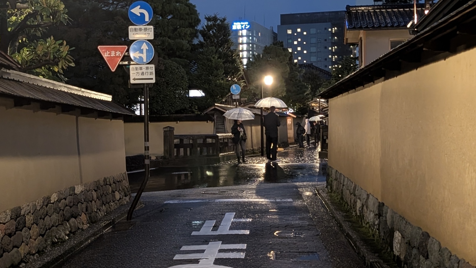 金沢のお香とアロマの香り専門店(石川県金沢市)・金沢観光地・金沢の観光スポット武家屋敷跡近く・人気でおすすめのお土産処-お香専門店のアロマ香房焚屋