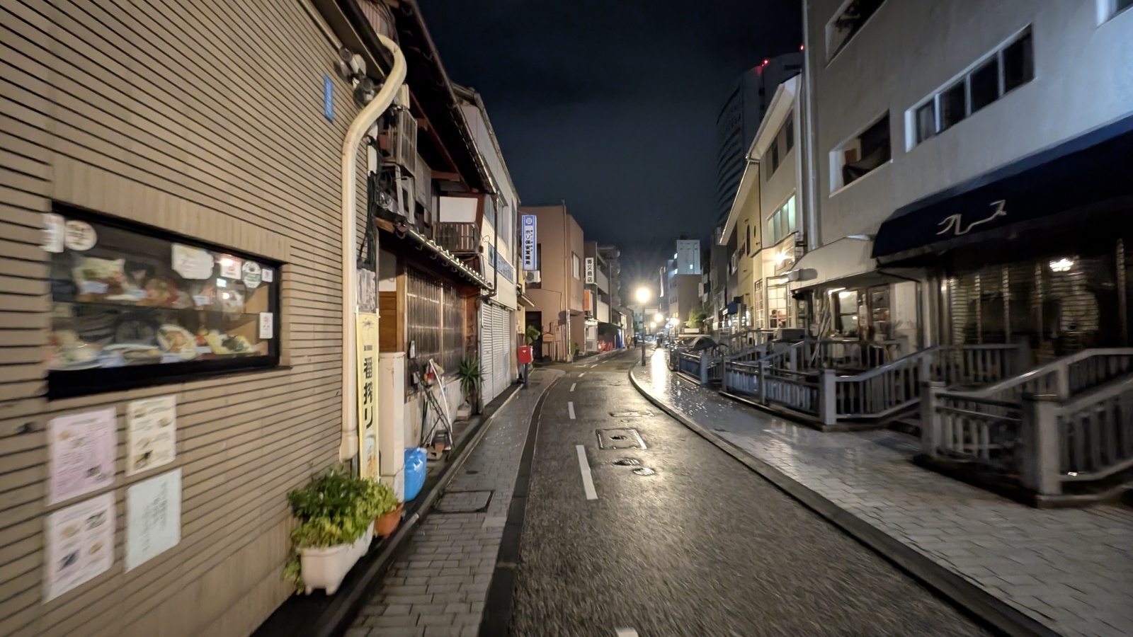 金沢のお香とアロマの香り専門店(石川県金沢市)・金沢観光地・金沢の観光スポット武家屋敷跡近く・人気でおすすめのお土産処-お香専門店のアロマ香房焚屋