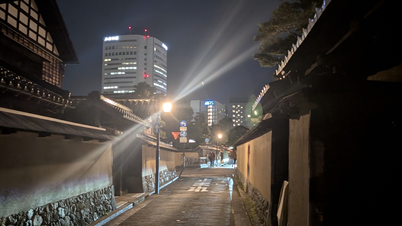金沢のお香とアロマの香り専門店(石川県金沢市)・金沢観光地・金沢の観光スポット武家屋敷跡近く・人気でおすすめのお土産処-お香専門店のアロマ香房焚屋