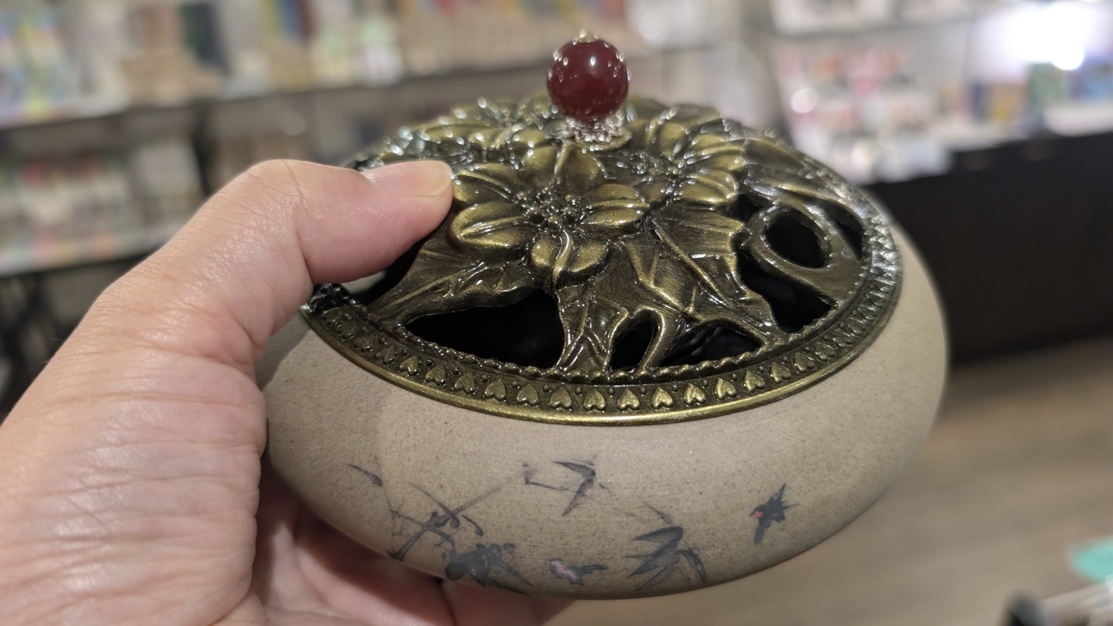 金沢のお香とアロマの香り専門店(石川県金沢市)・金沢観光地・金沢の観光スポット武家屋敷跡近く・人気でおすすめのお土産処-お香専門店のアロマ香房焚屋