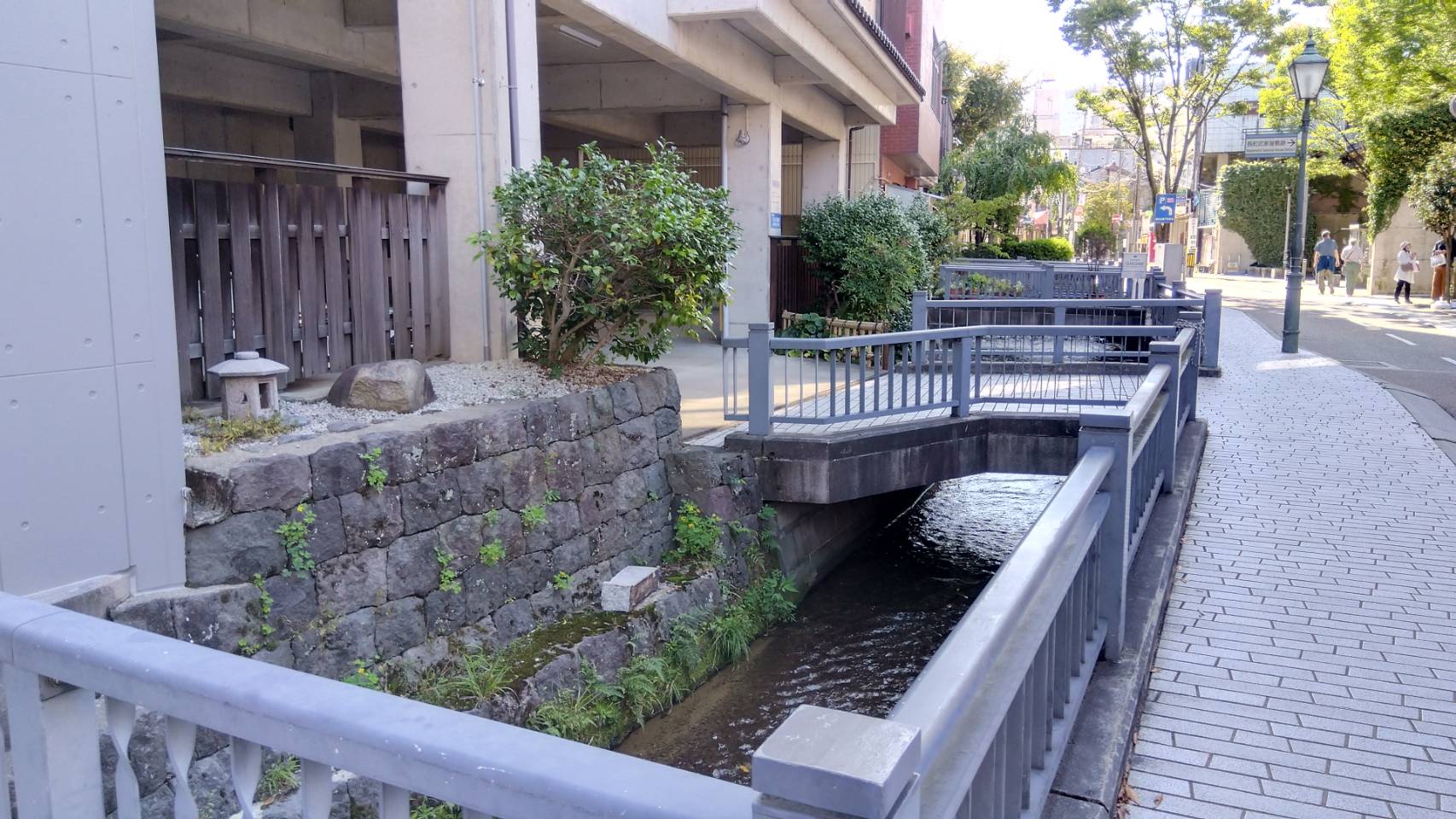 金沢のお香とアロマの香り専門店(石川県金沢市)・金沢観光地・金沢の観光スポット武家屋敷跡近く・人気でおすすめのお土産処-お香専門店のアロマ香房焚屋