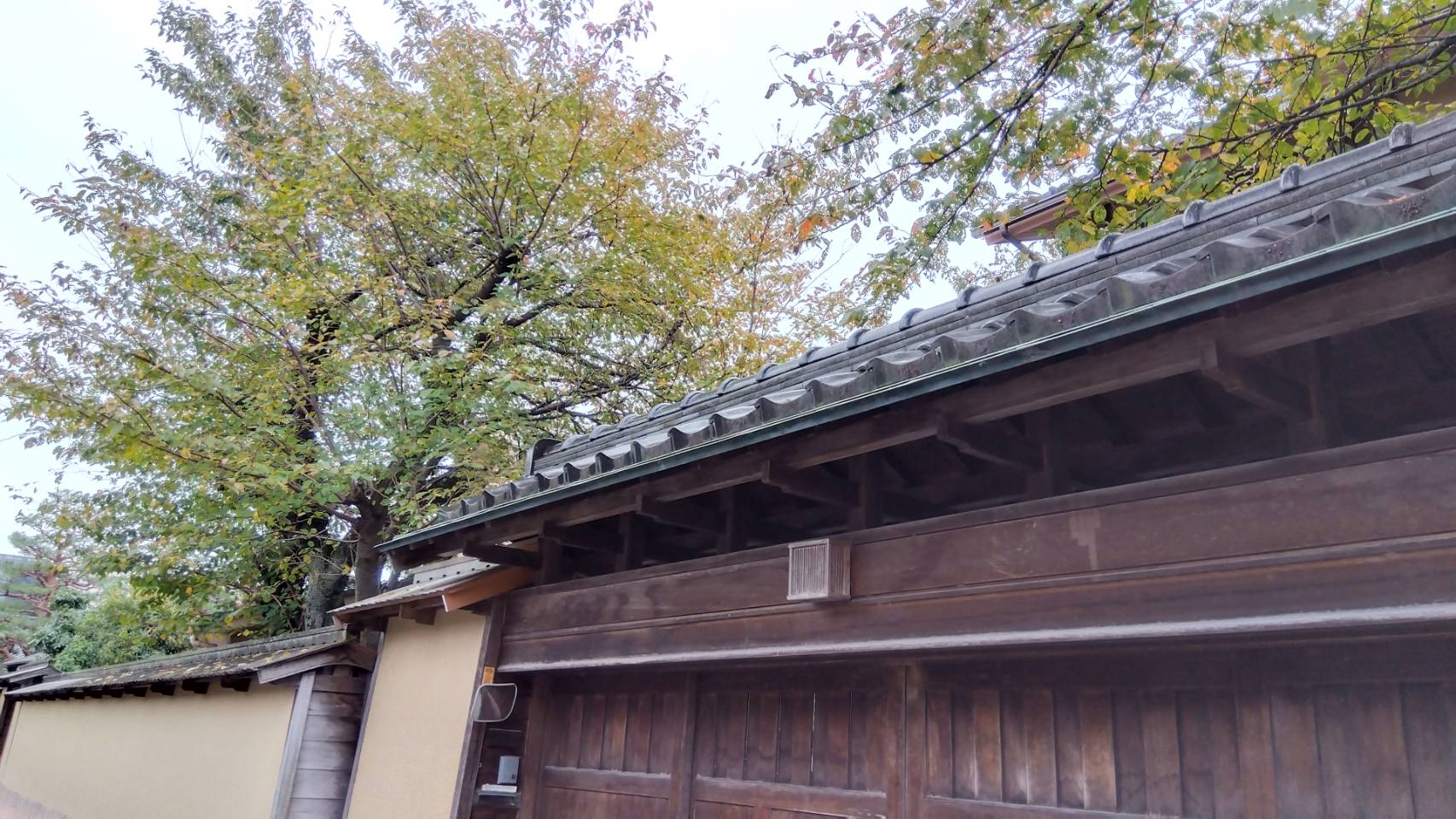 金沢のお香とアロマの香り専門店(石川県金沢市)・金沢観光地・金沢の観光スポット武家屋敷跡近く・人気でおすすめのお土産処-お香専門店のアロマ香房焚屋