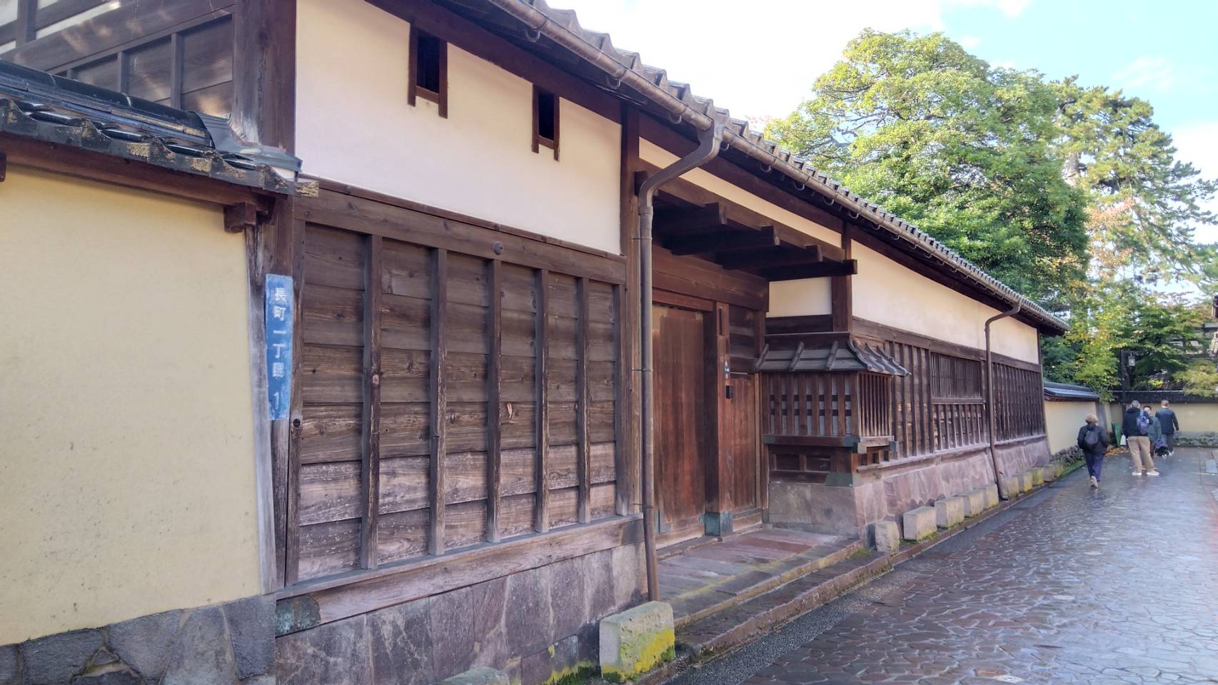 金沢のお香とアロマの香り専門店(石川県金沢市)・金沢観光地・金沢の観光スポット武家屋敷跡近く・人気でおすすめのお土産処-お香専門店のアロマ香房焚屋