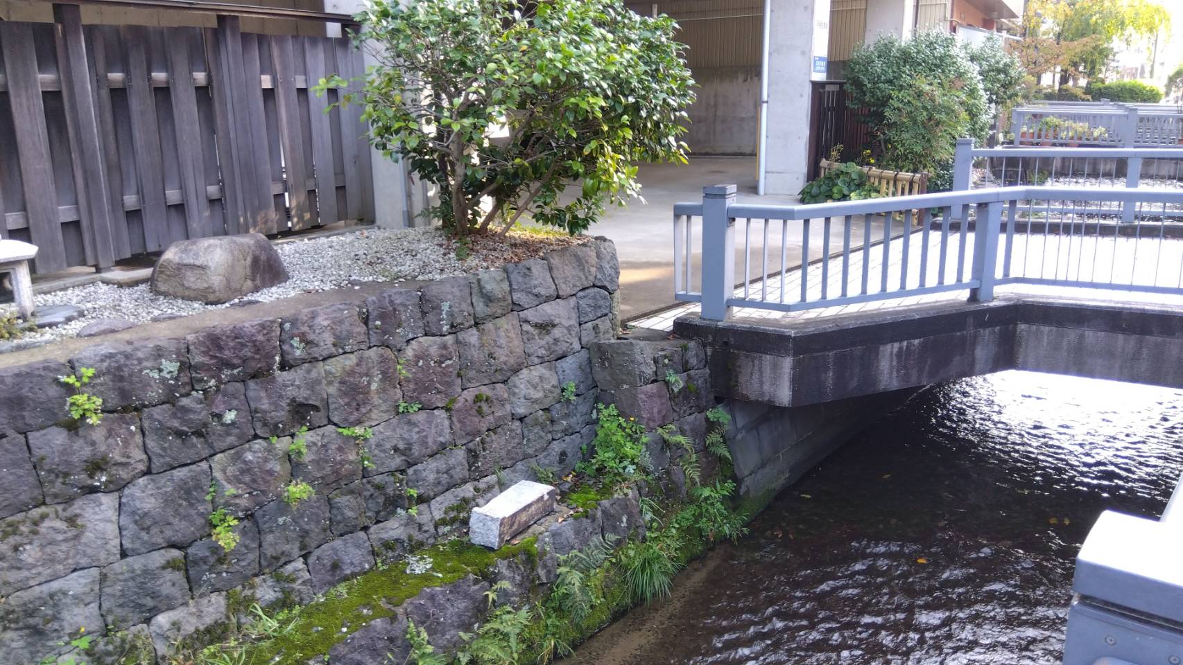 金沢のお香とアロマの香り専門店(石川県金沢市)・金沢観光地・金沢の観光スポット武家屋敷跡近く・人気でおすすめのお土産処-お香専門店のアロマ香房焚屋