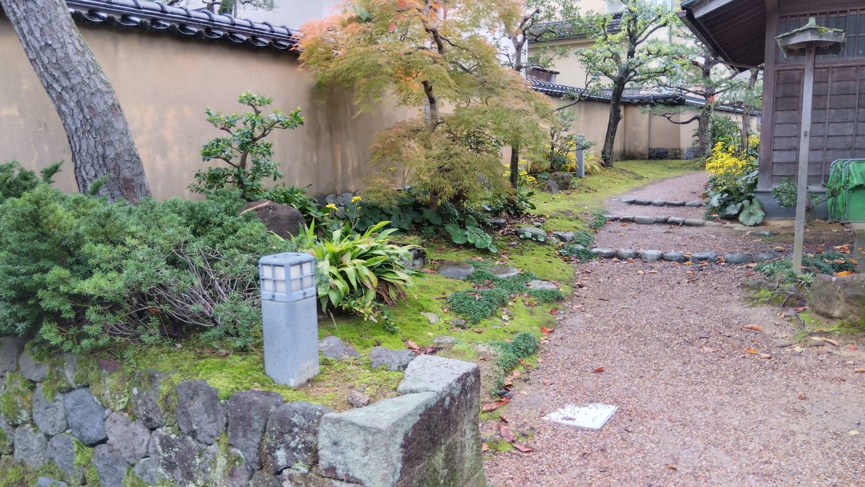 金沢のお香とアロマの香り専門店(石川県金沢市)・金沢観光地・金沢の観光スポット武家屋敷跡近く・人気でおすすめのお土産処-お香専門店のアロマ香房焚屋