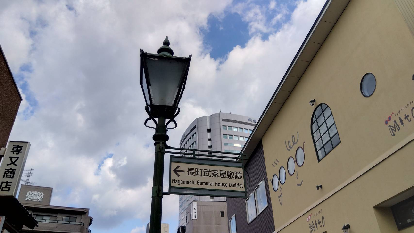 金沢のお香とアロマの香り専門店(石川県金沢市)・金沢観光地・金沢の観光スポット武家屋敷跡近く・人気でおすすめのお土産処-お香専門店のアロマ香房焚屋