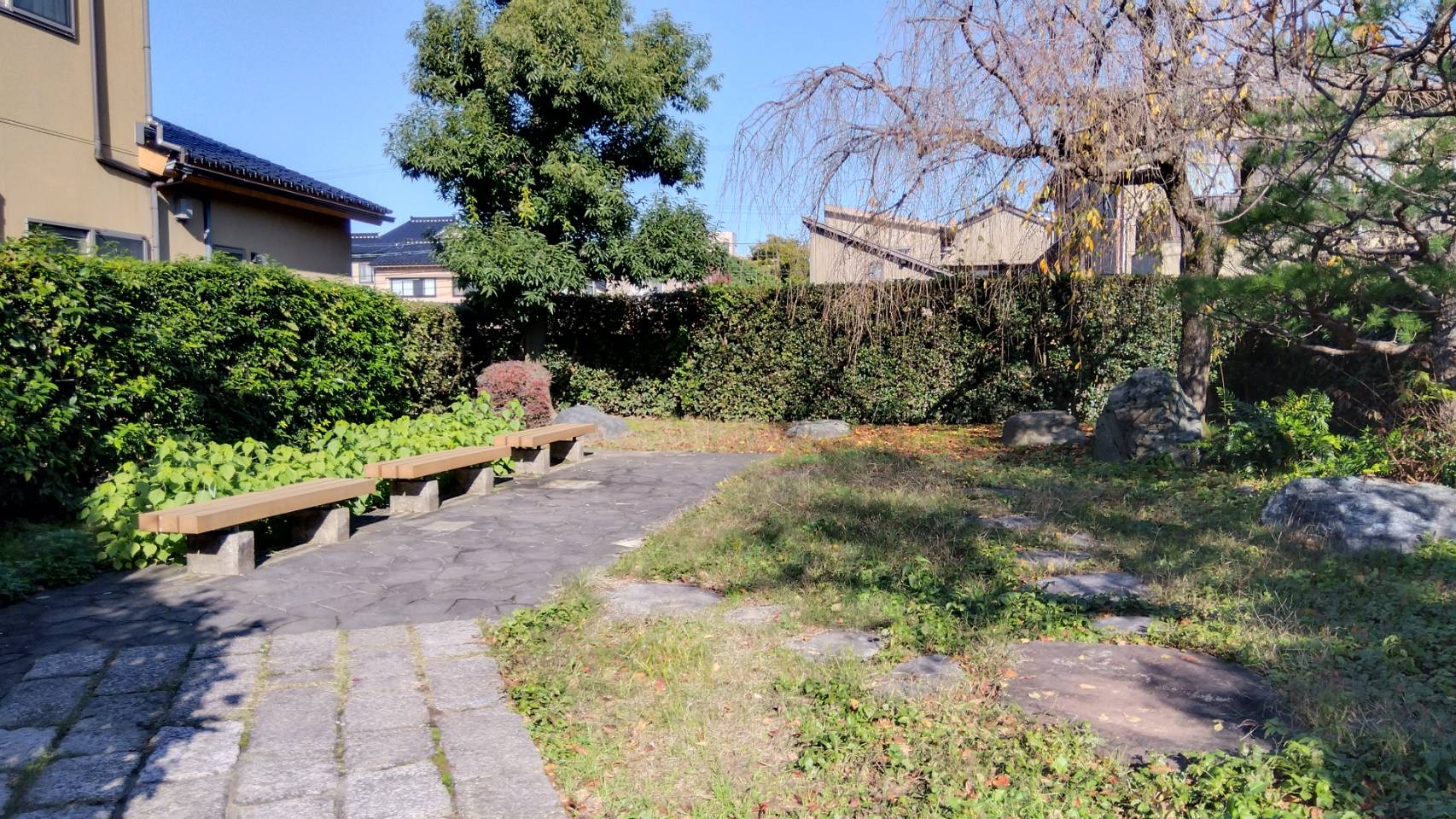 金沢のお香とアロマの香り専門店(石川県金沢市)・金沢観光地・金沢の観光スポット武家屋敷跡近く・人気でおすすめのお土産処-お香専門店のアロマ香房焚屋