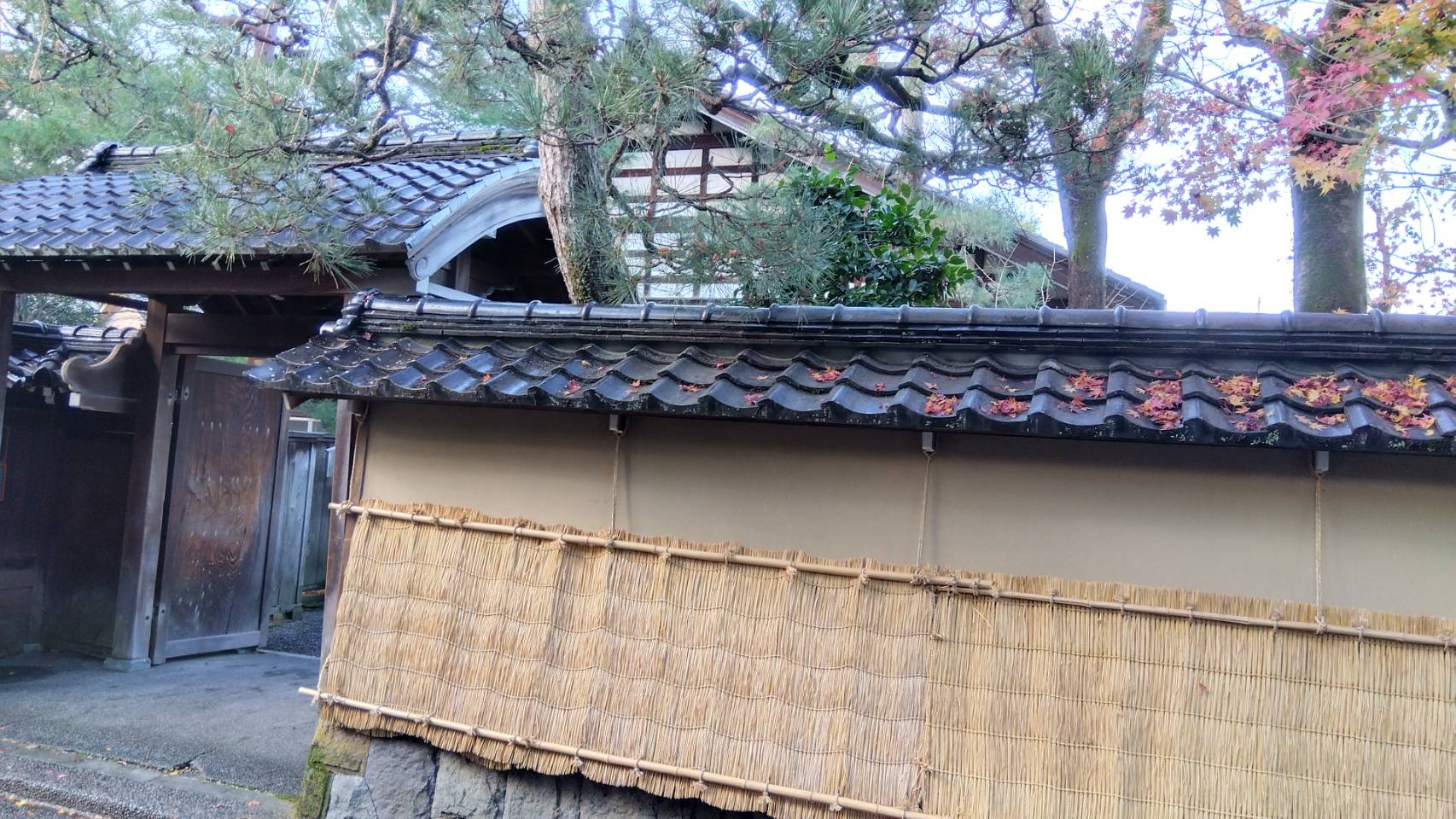 金沢のお香とアロマの香り専門店(石川県金沢市)・金沢観光地・金沢の観光スポット武家屋敷跡近く・人気でおすすめのお土産処-お香専門店のアロマ香房焚屋
