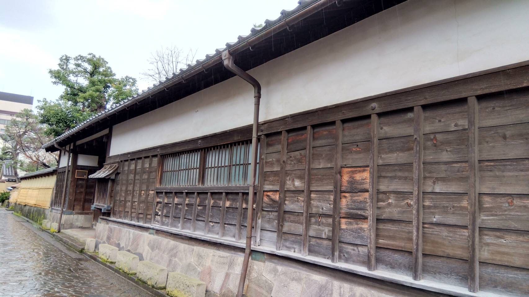 金沢のお香とアロマの香り専門店(石川県金沢市)・金沢観光地・金沢の観光スポット武家屋敷跡近く・人気でおすすめのお土産処-お香専門店のアロマ香房焚屋