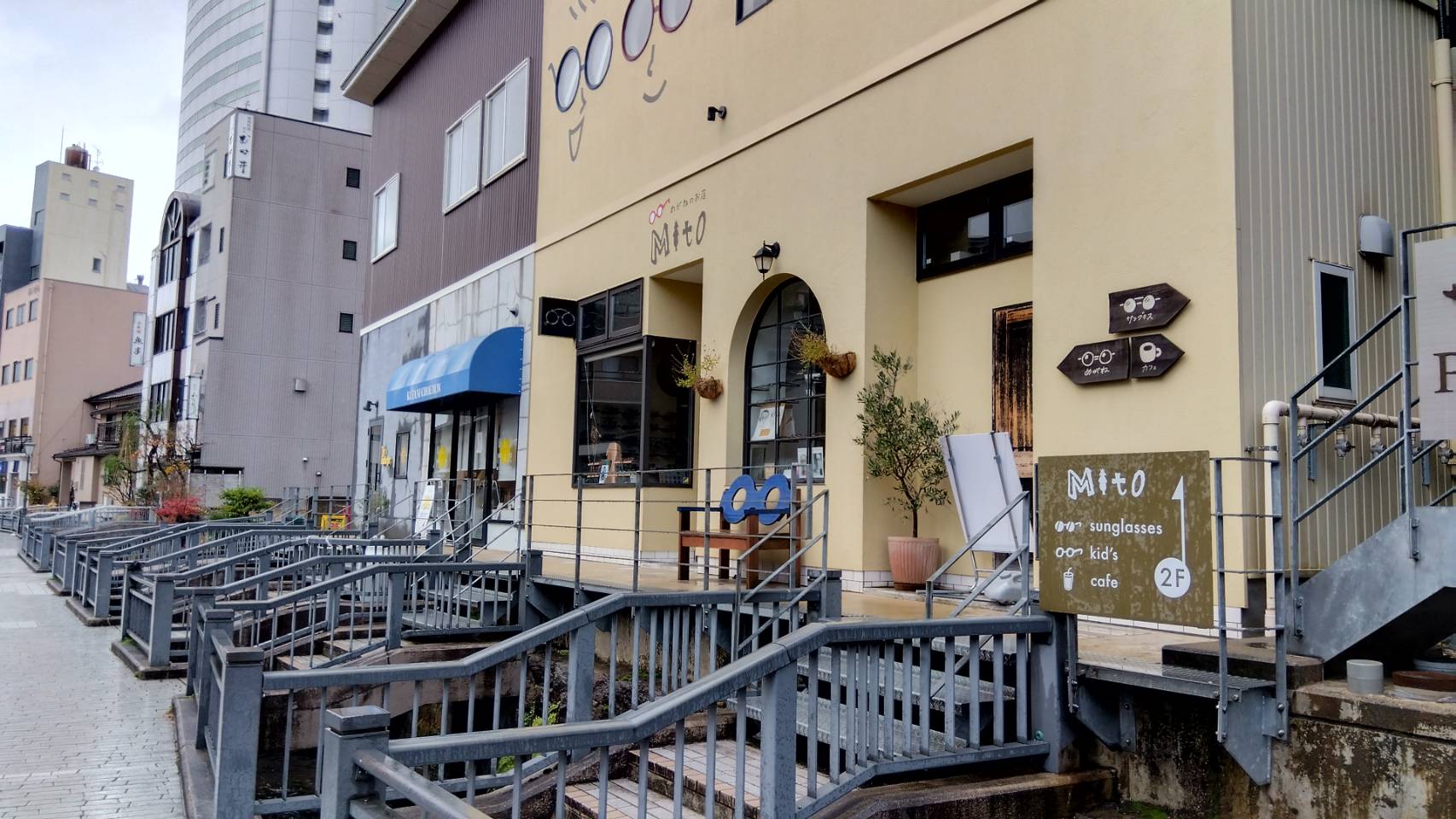 金沢のお香とアロマの香り専門店(石川県金沢市)・金沢観光地・金沢の観光スポット武家屋敷跡近く・人気でおすすめのお土産処-お香専門店のアロマ香房焚屋