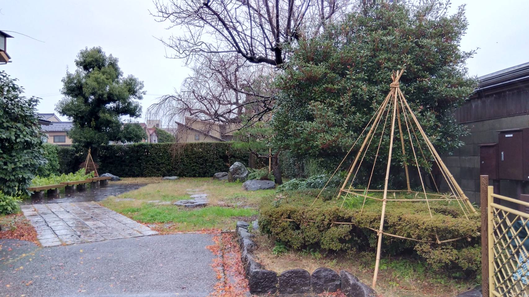 金沢のお香とアロマの香り専門店(石川県金沢市)・金沢観光地・金沢の観光スポット武家屋敷跡近く・人気でおすすめのお土産処-お香専門店のアロマ香房焚屋