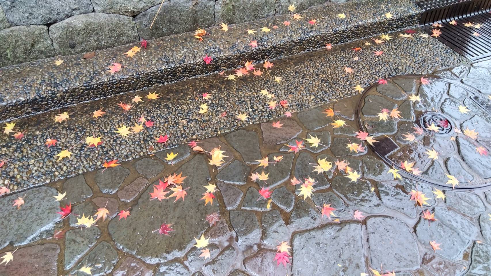 金沢のお香とアロマの香り専門店(石川県金沢市)・金沢観光地・金沢の観光スポット武家屋敷跡近く・人気でおすすめのお土産処-お香専門店のアロマ香房焚屋