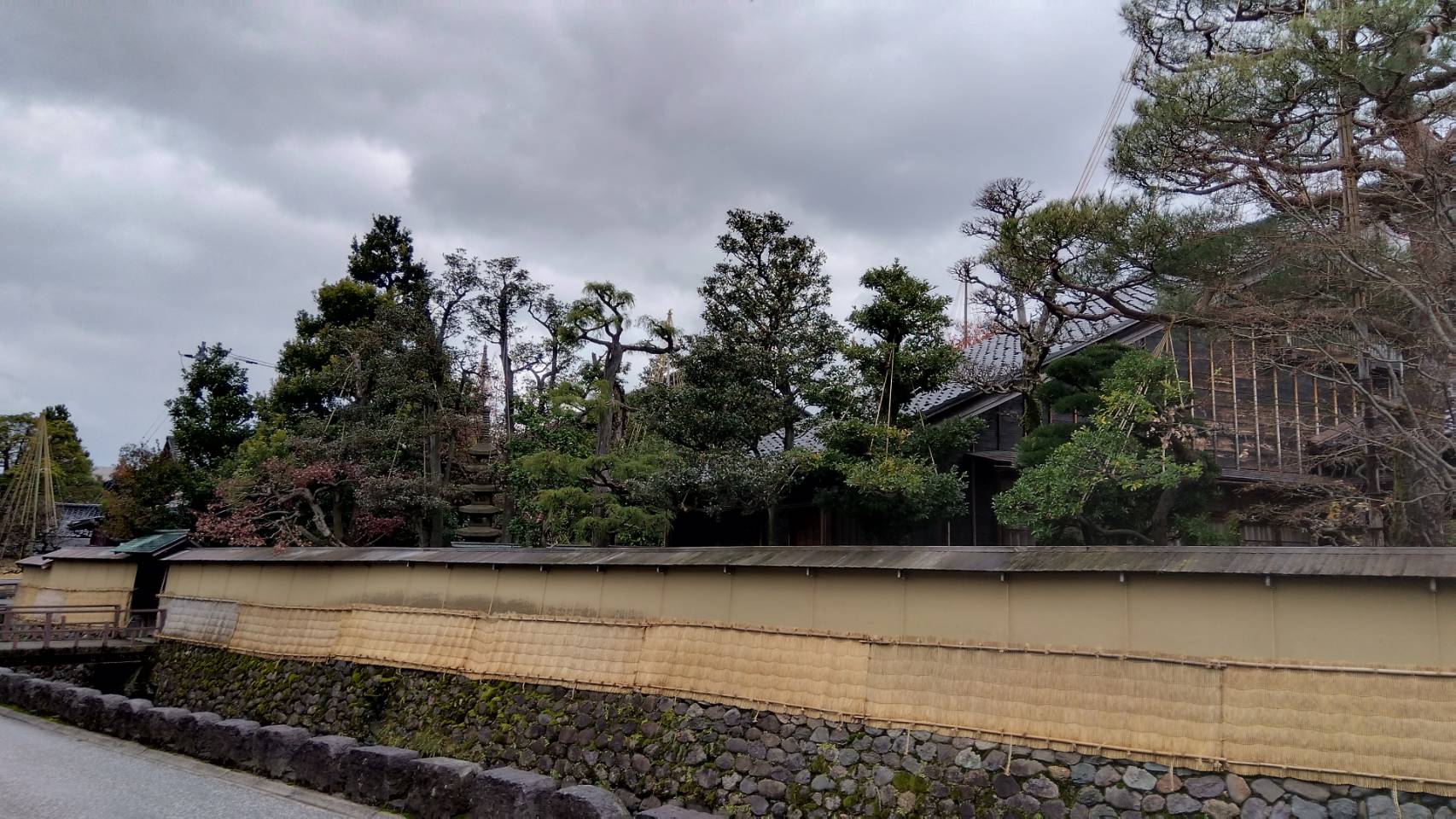 金沢のお香とアロマの香り専門店(石川県金沢市)・金沢観光地・金沢の観光スポット武家屋敷跡近く・人気でおすすめのお土産処-お香専門店のアロマ香房焚屋
