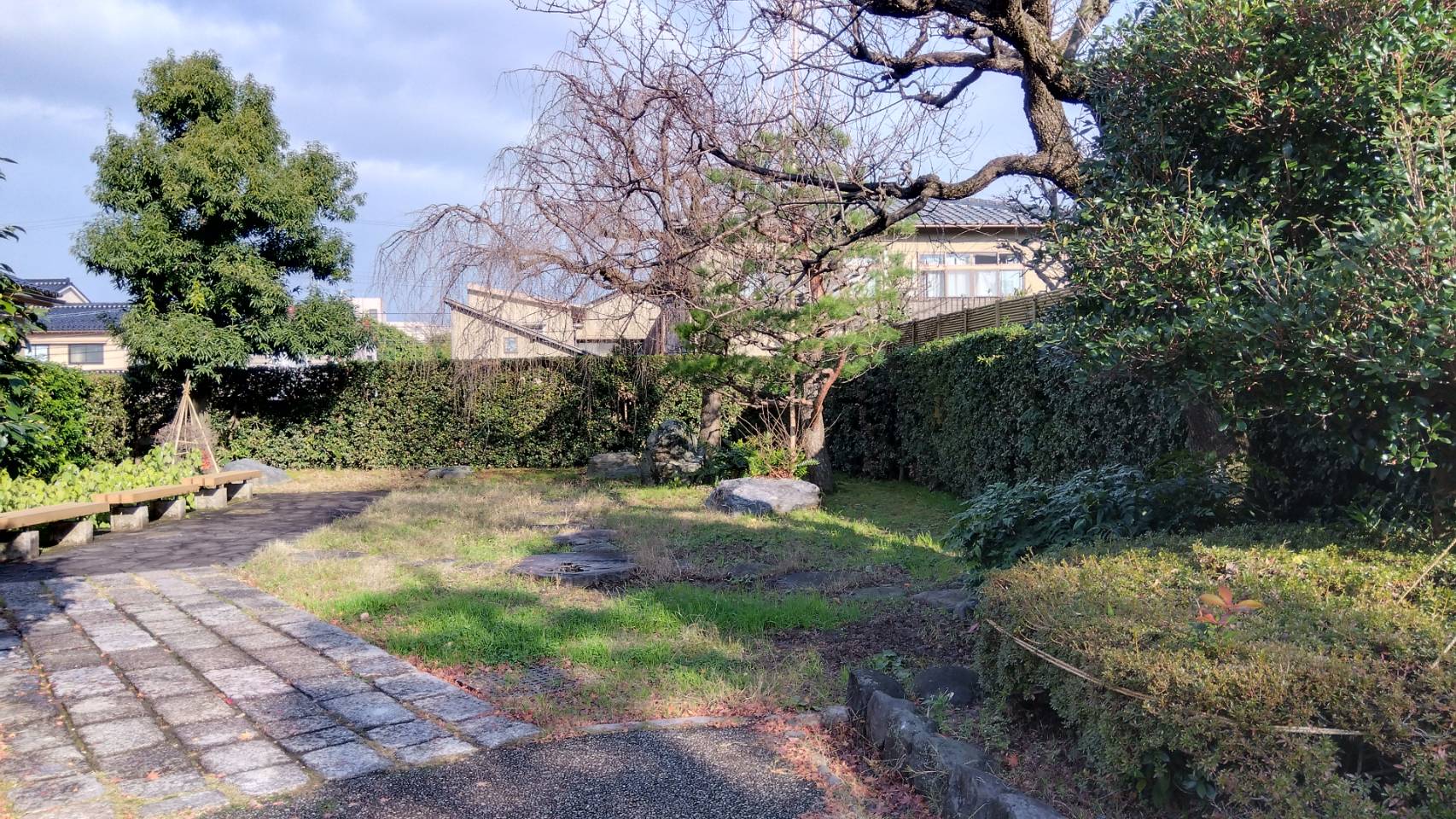 金沢のお香とアロマの香り専門店(石川県金沢市)・金沢観光地・金沢の観光スポット武家屋敷跡近く・人気でおすすめのお土産処-お香専門店のアロマ香房焚屋